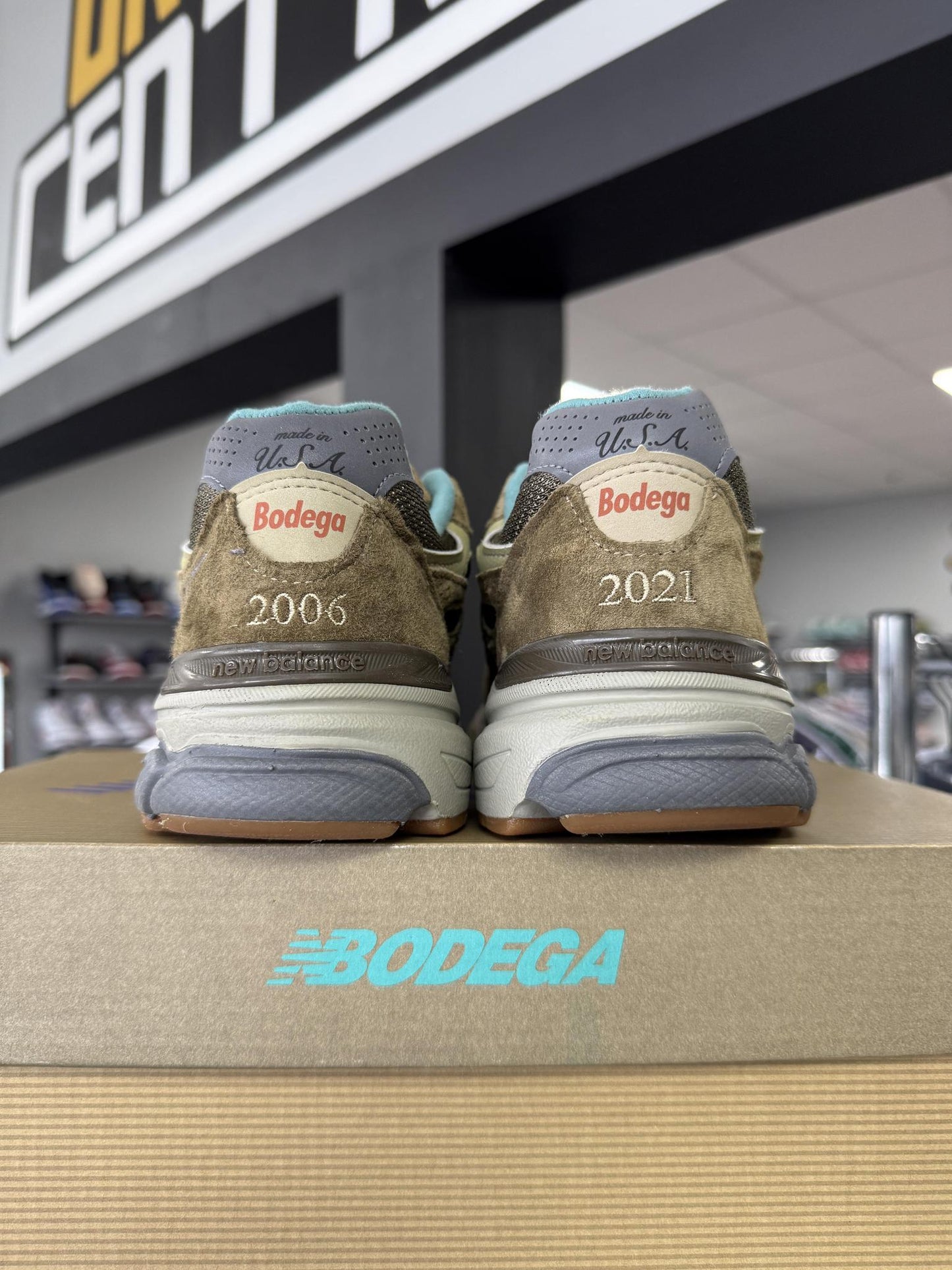 New Balance 990v3 x Bodega "Here To Stay" Used Size 8