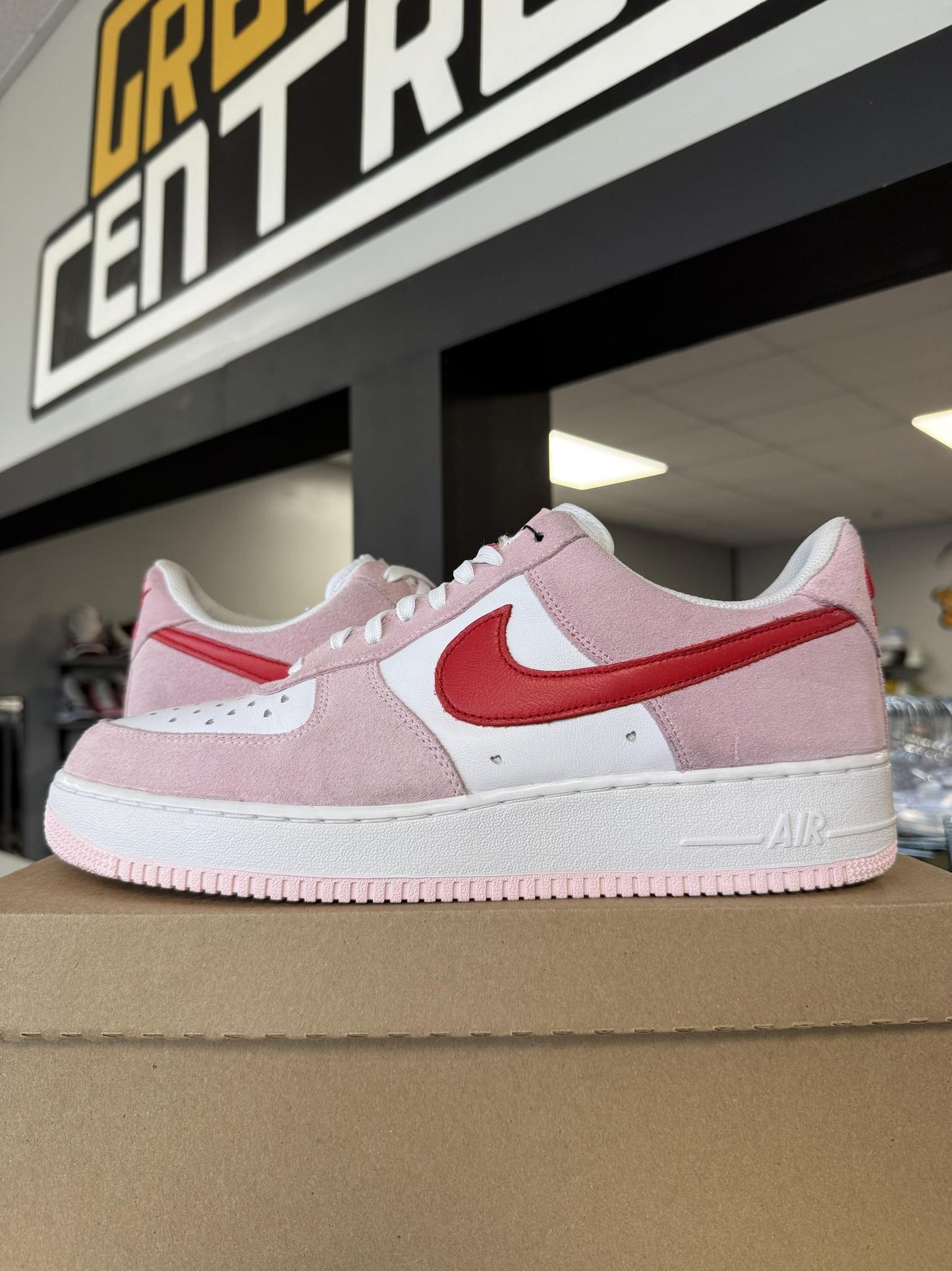 Nike AF1 Low "Valentines Day" Used Size 13