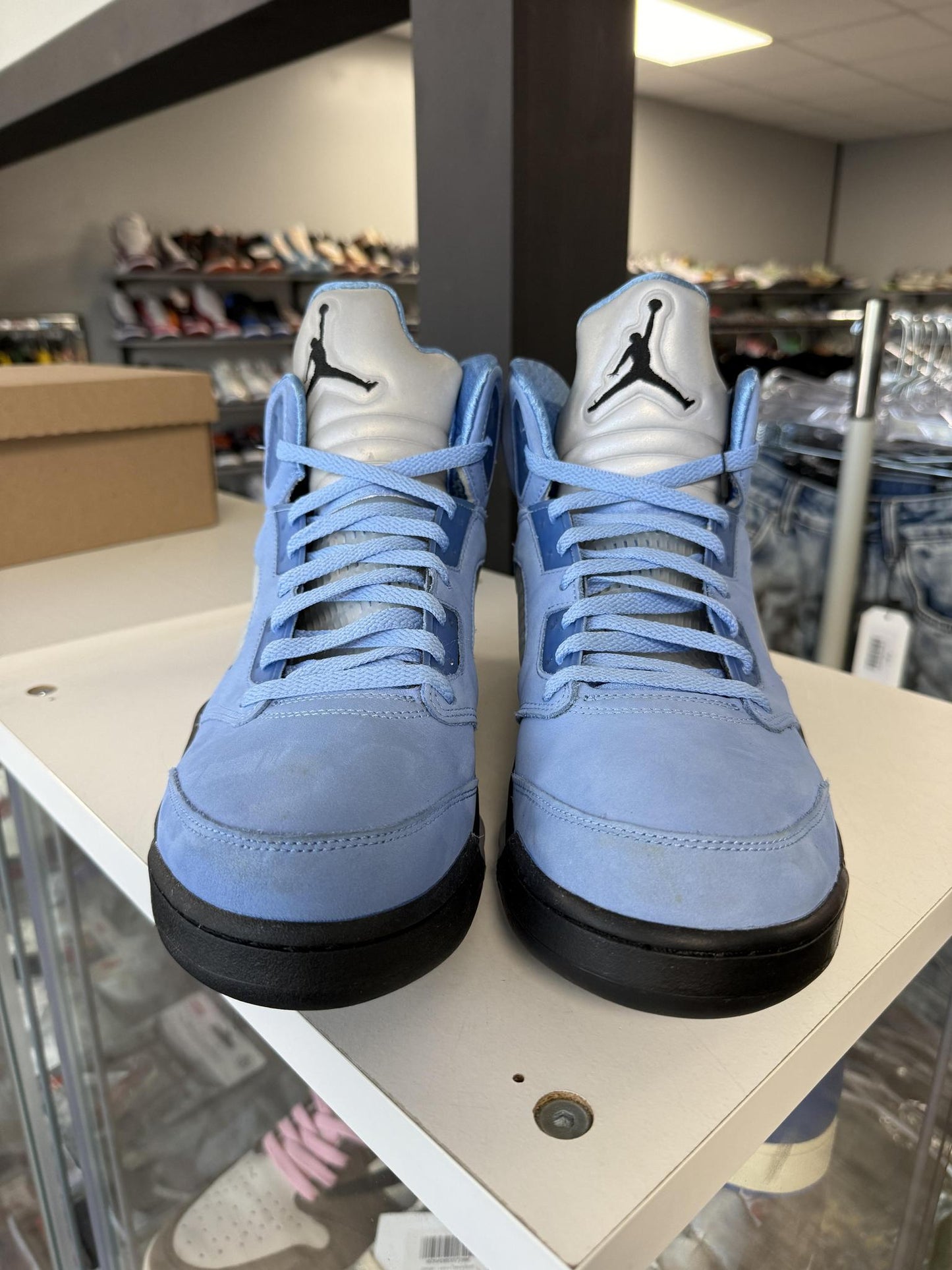 Jordan 5 "University Blue" Used Size 13