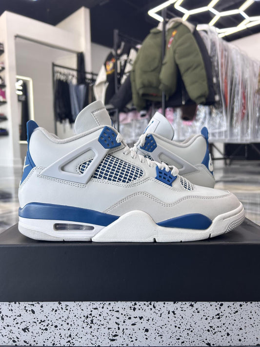 Jordan 4 "Military Blue" Used Size 9