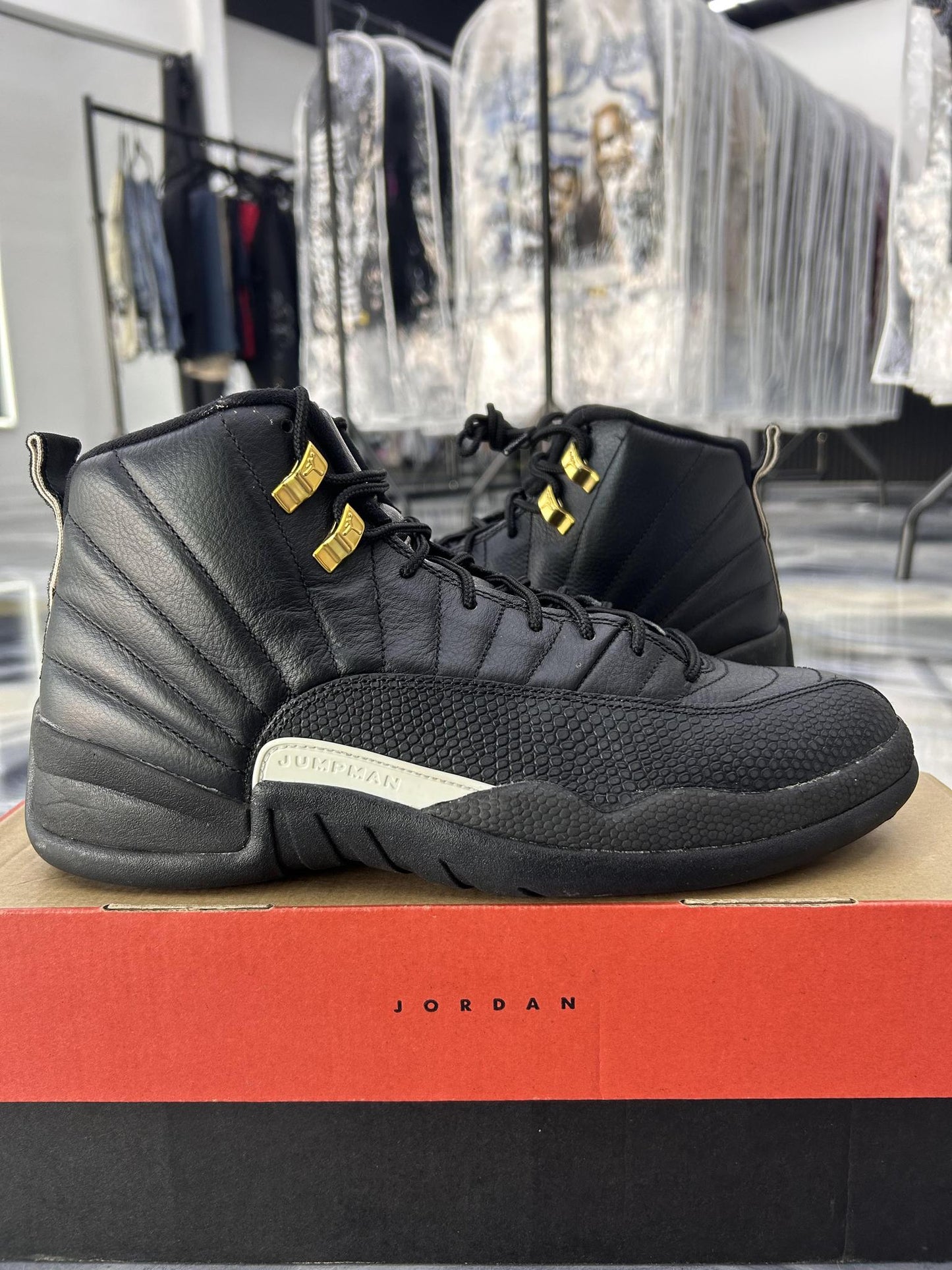 Jordan 12 "Master" Used Size 10