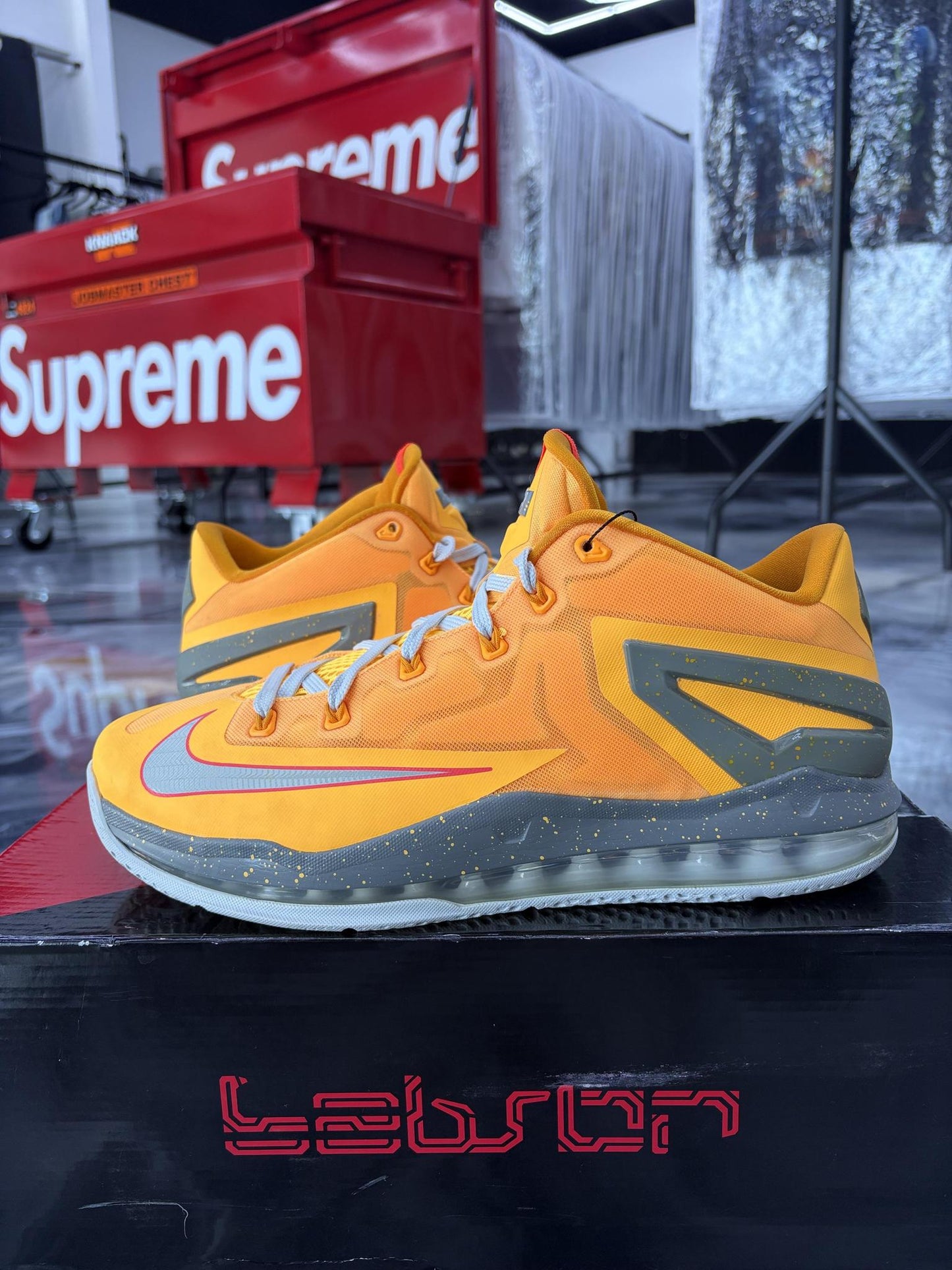 Nike Lebron 11 Low "Floridian" Used Size 11