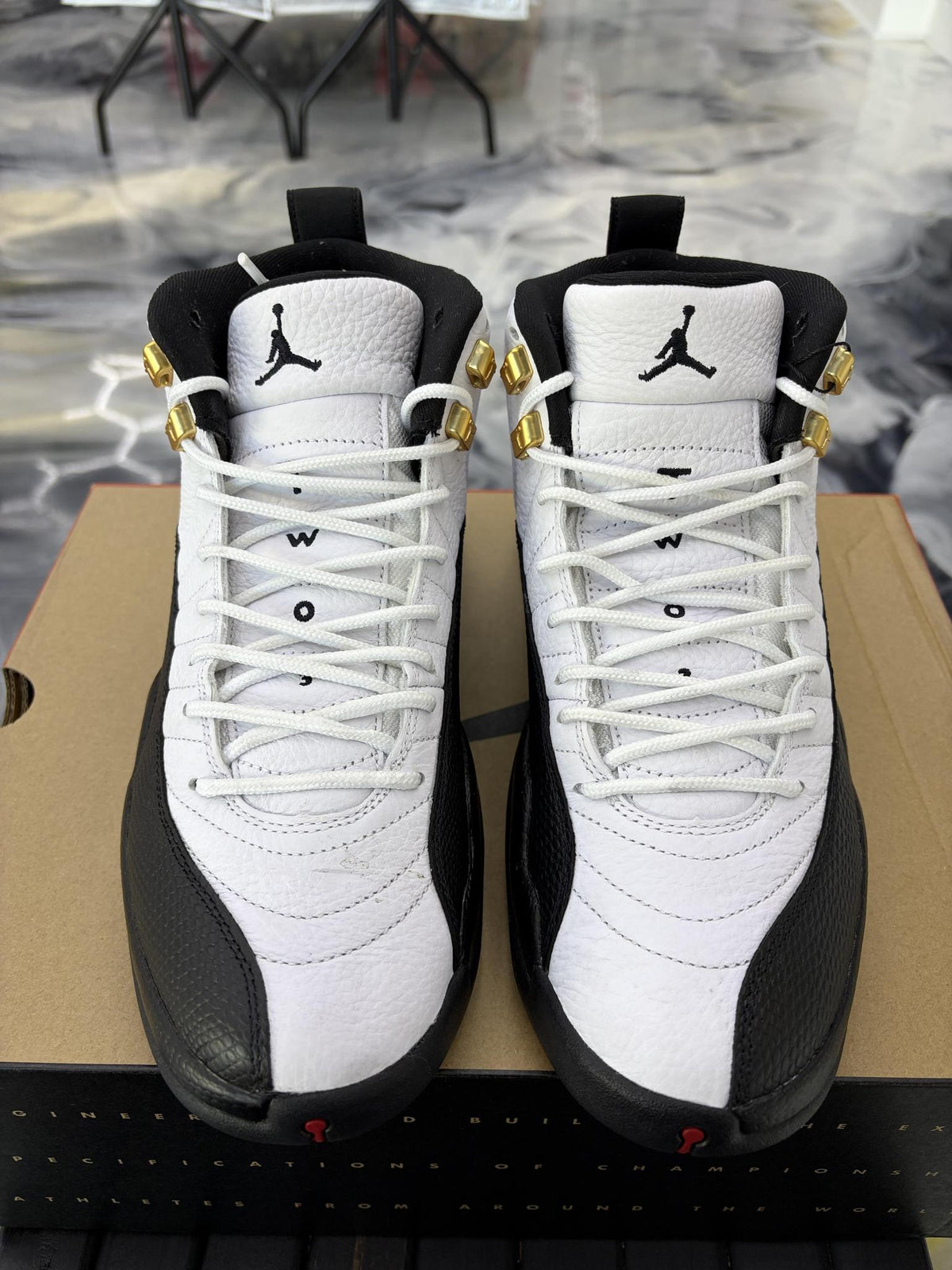 Jordan 12 "Taxi" Used Size 9