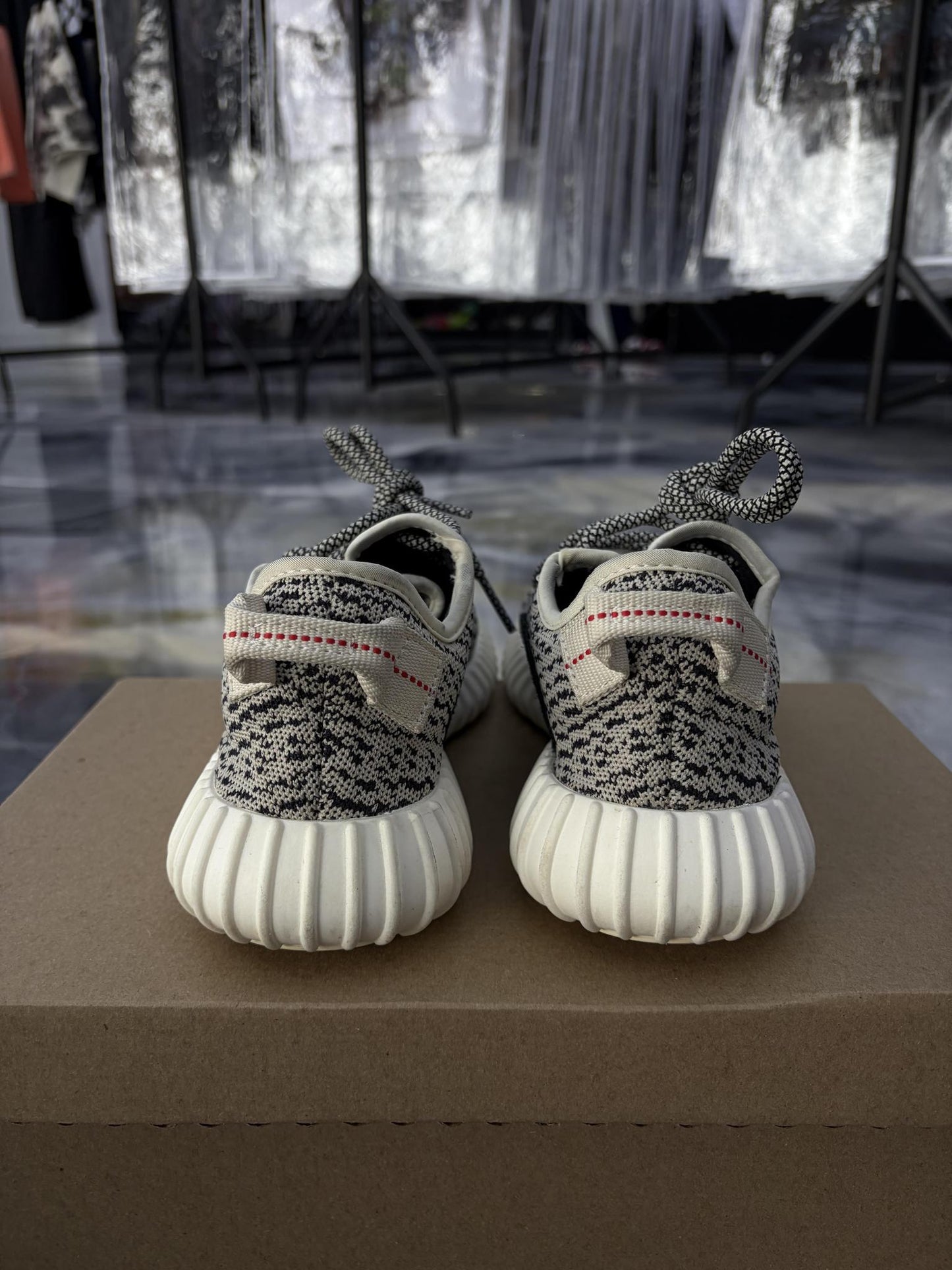 Adidas Yeezy 350 "Turtledove" Used Size 7Y/8.5W