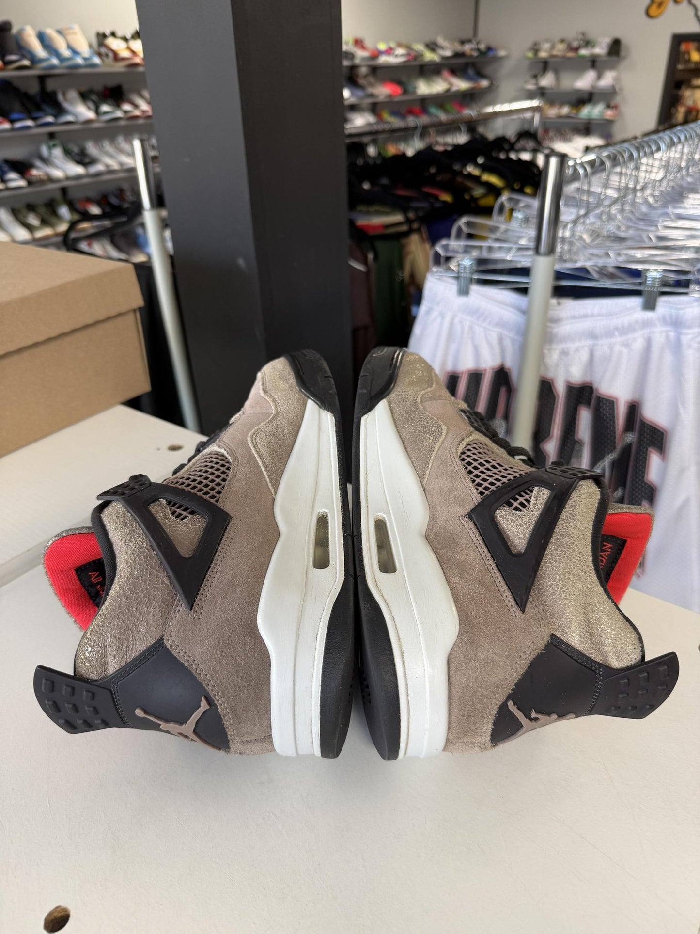 Jordan 4 "Taupe Haze" Used Size 11