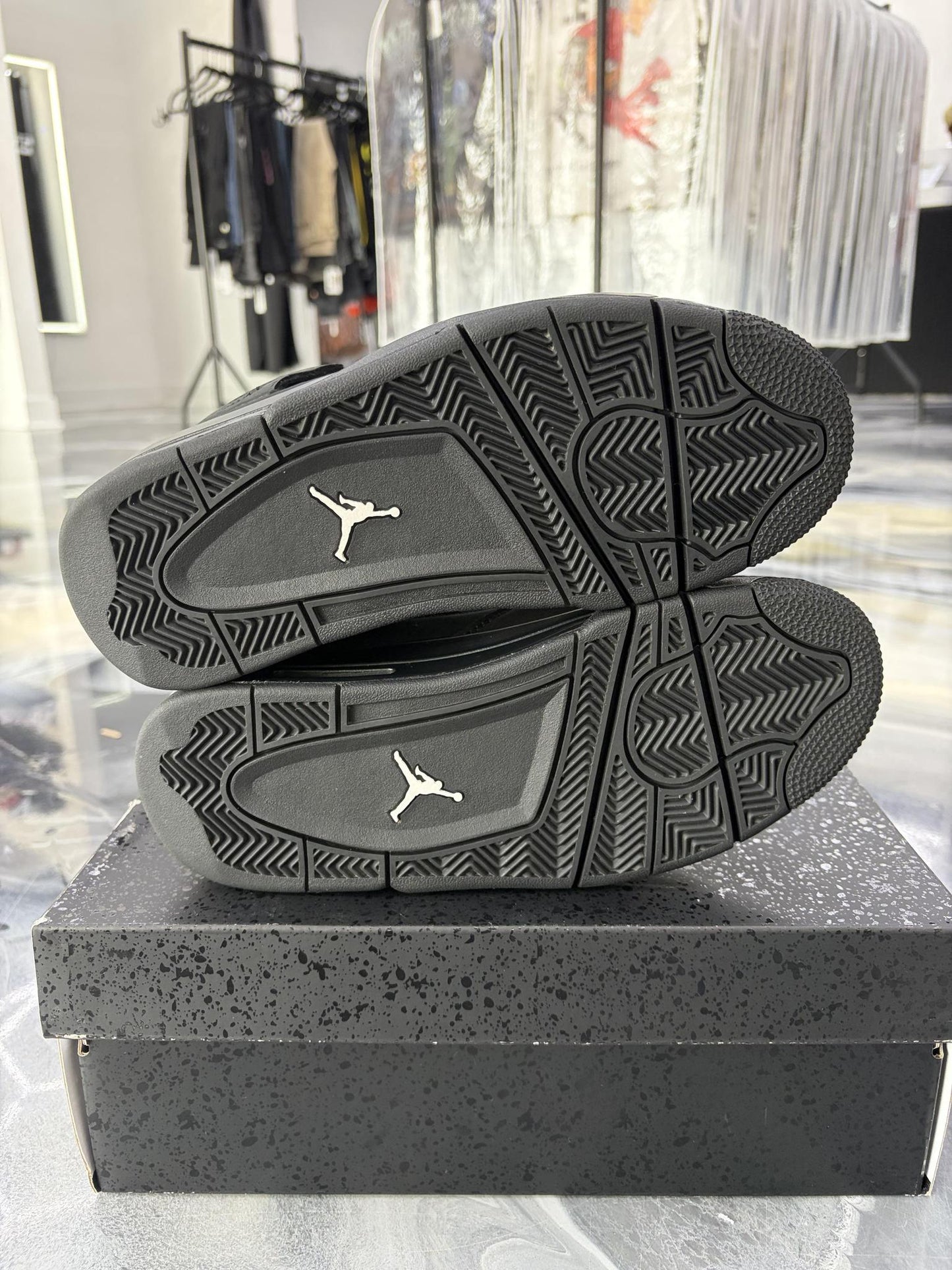 Jordan 4 "Black Cat" Used Size 6Y/7.5W