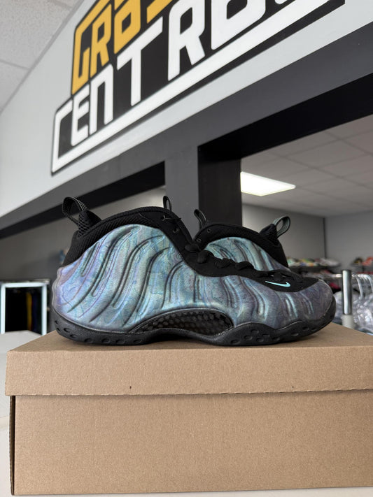 Nike Foamposite "Abalone" Used Size 9.5