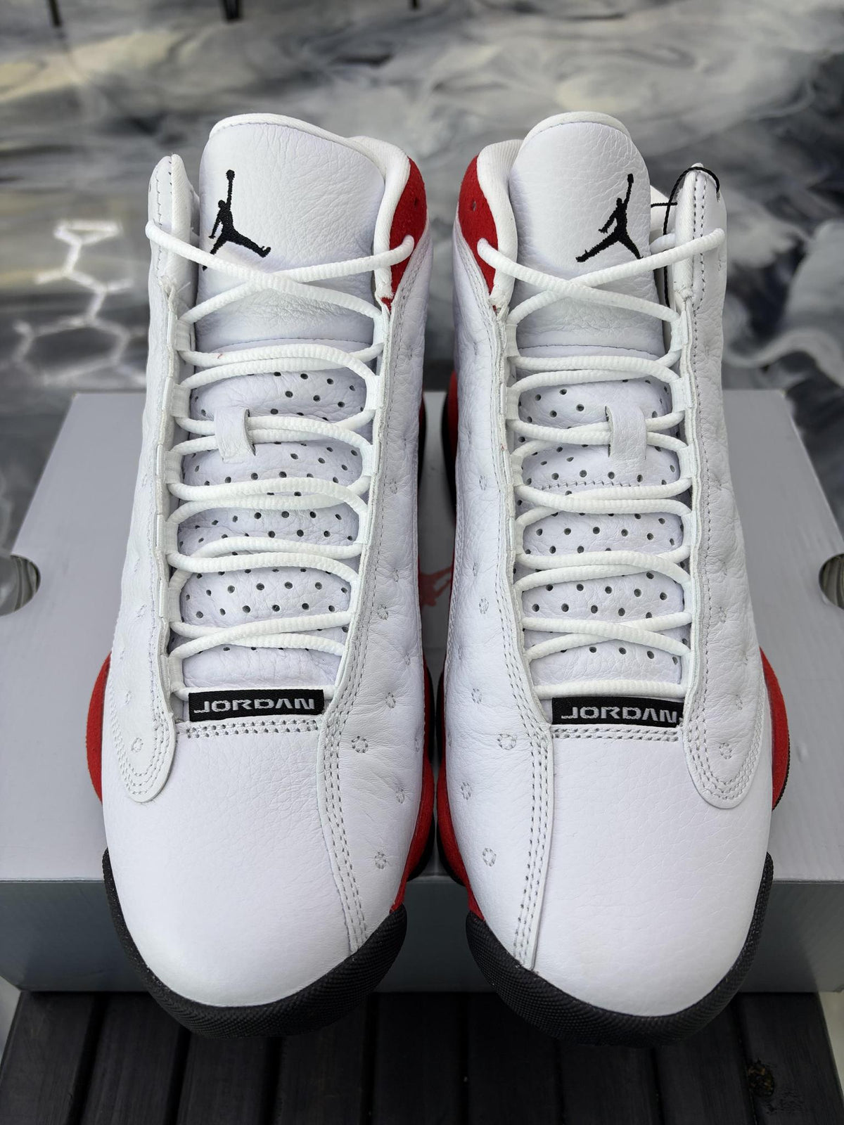 Jordan 13 "Cherry" Used Size 9