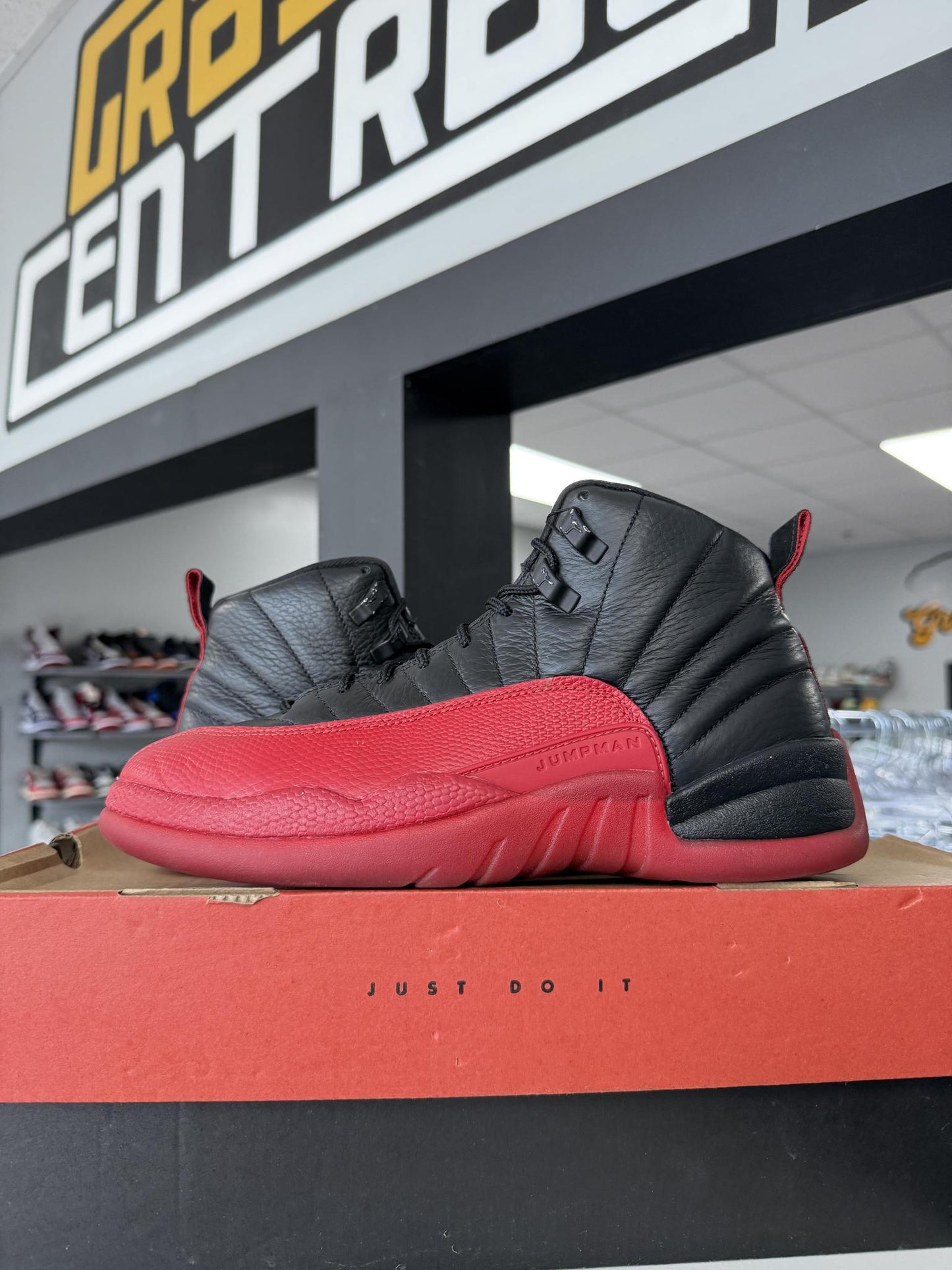 Jordan 12 "Flu Game" Used Size 8