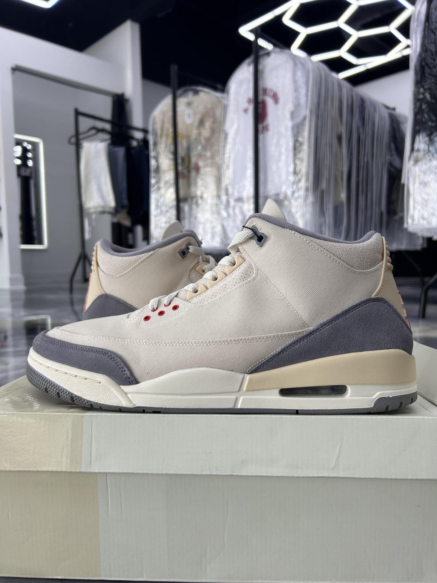Jordan 3 "Muslin" Used Size 14