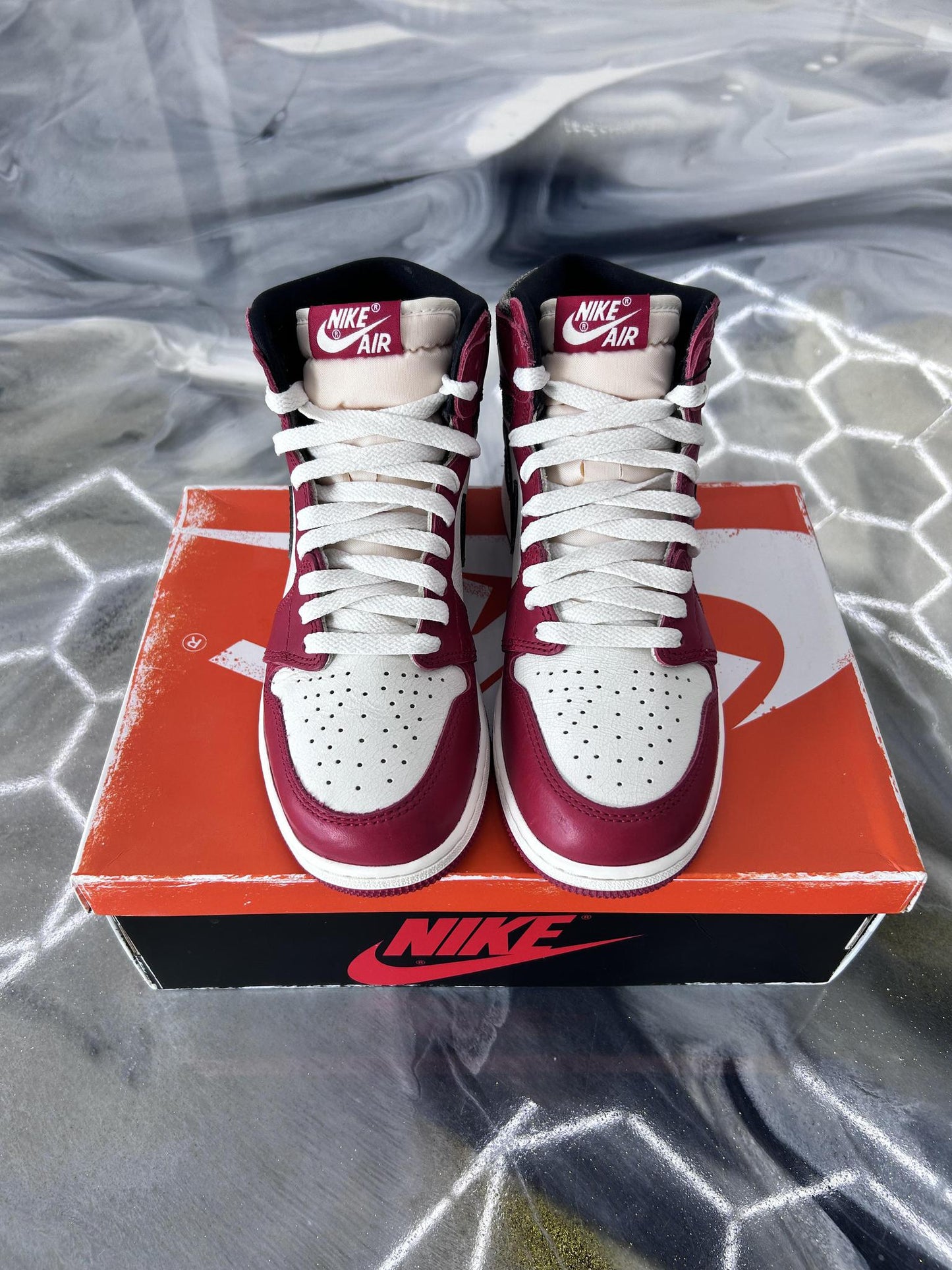 Jordan 1 "Lost & Found" Used Size 6.5Y/8W