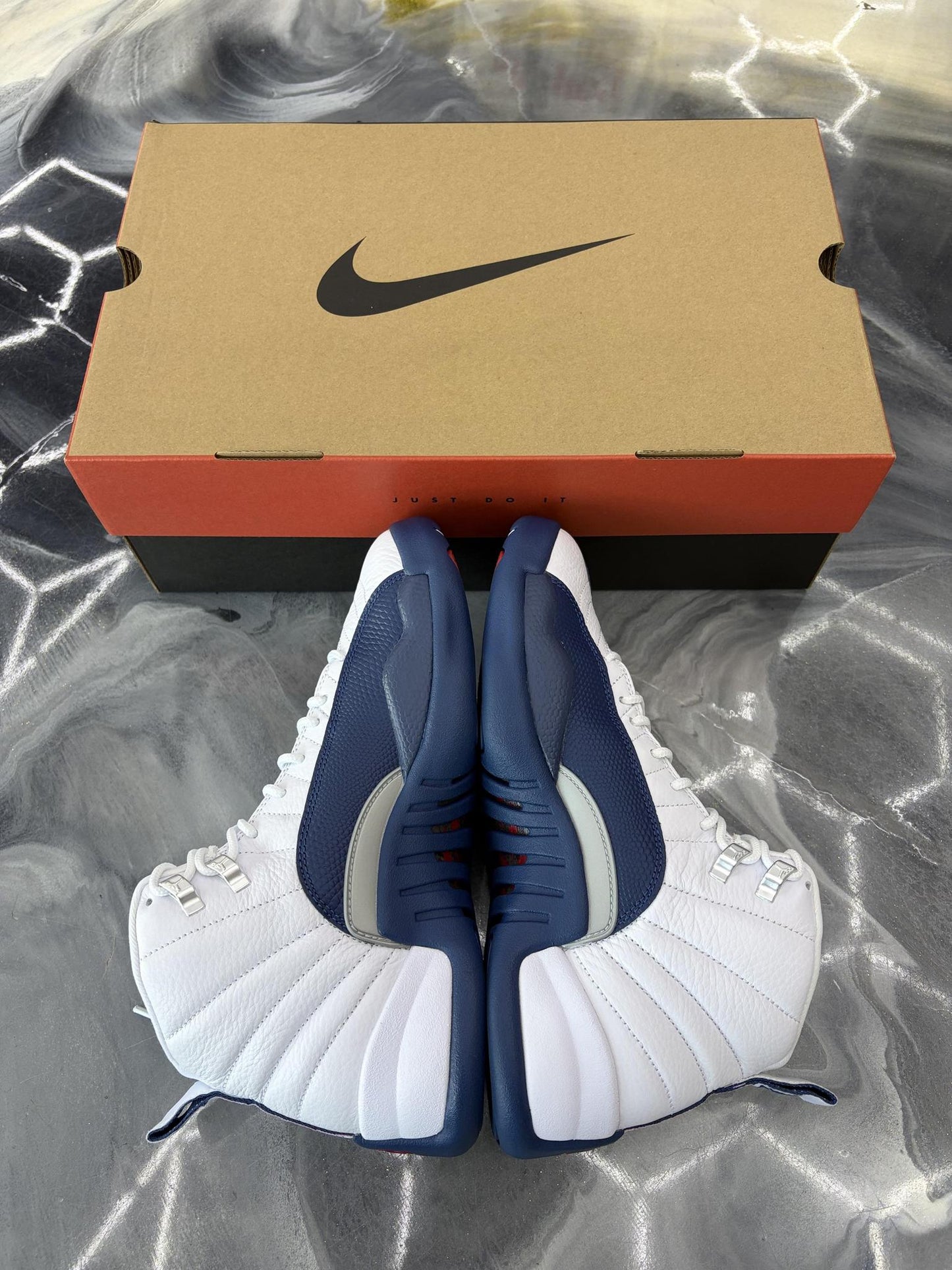 Jordan 12 "French Blue" Used Size 8