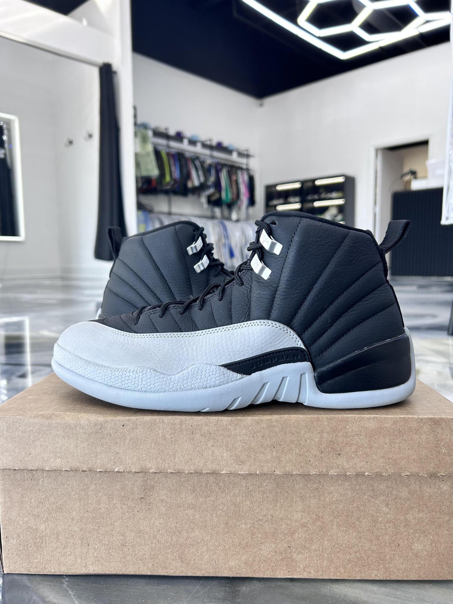 Jordan 12 "Baron" Used Size 9.5
