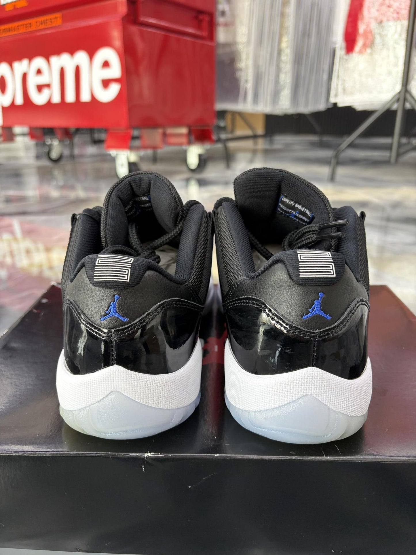 Jordan 11 Low "Space Jam" Used Size 8