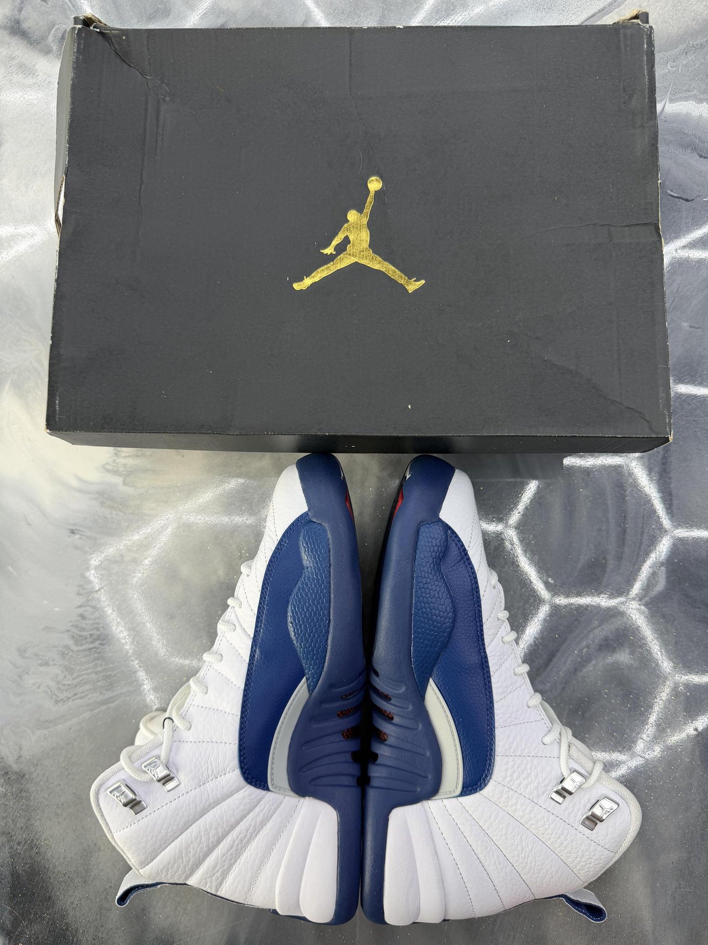 Jordan 12 French Blue Used Size 6Y/7.5W