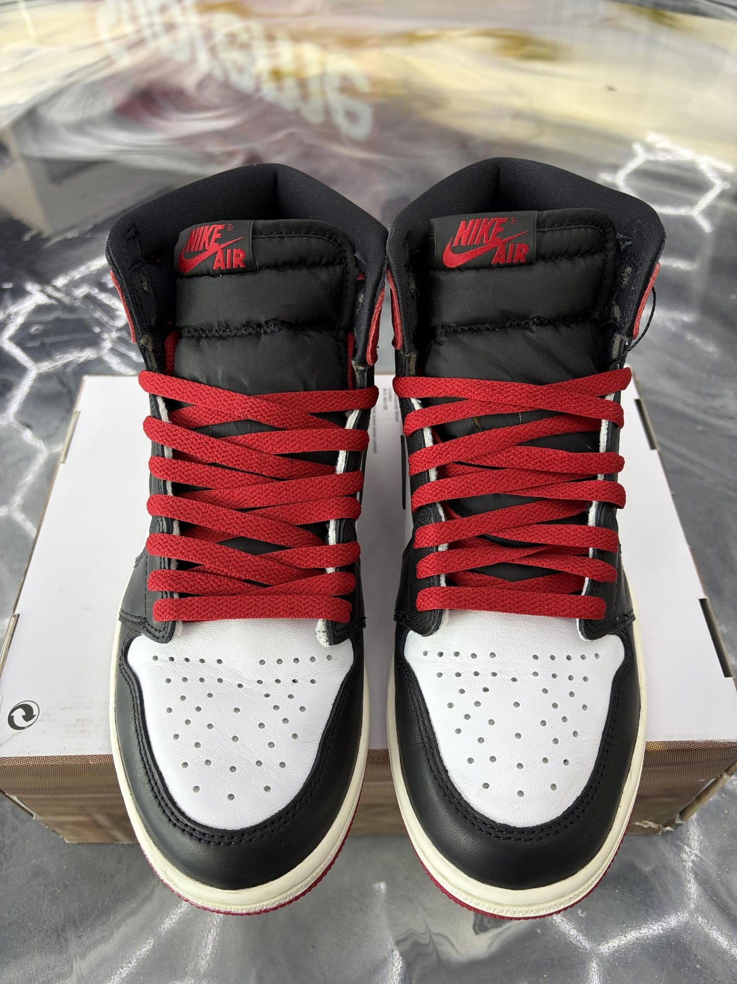Jordan 1 High "Bred Toe" Used Size 8