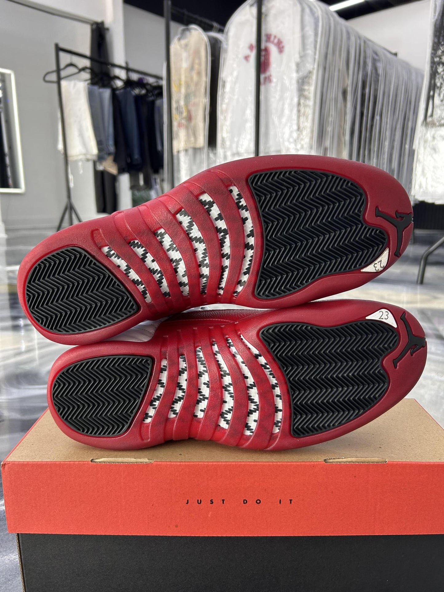 Jordan 12 "Cherry" Used Size 12