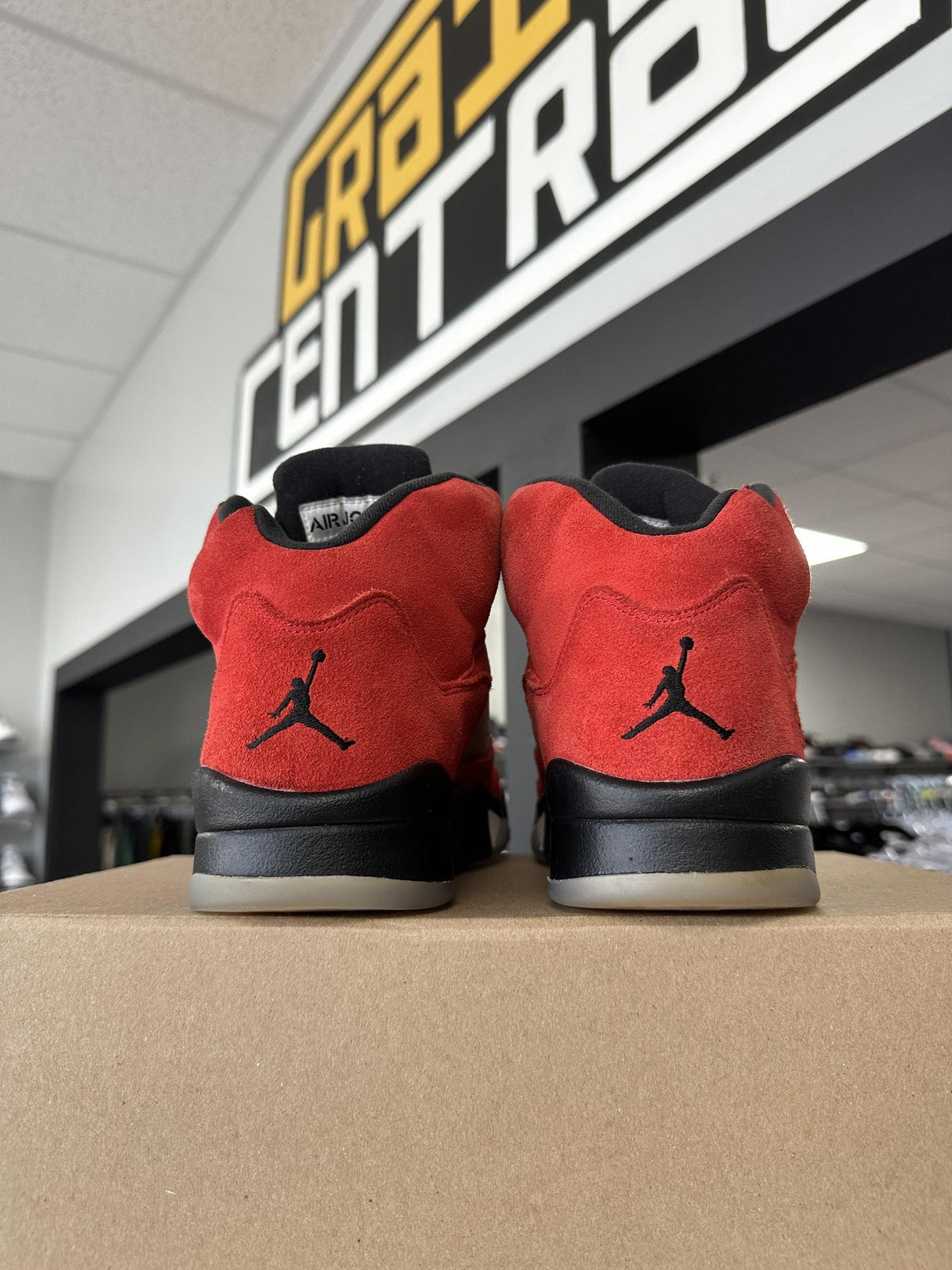 Jordan 5 Raging Bull Used