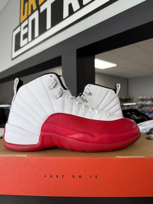 Jordan 12 "Cherry" Used Size 8