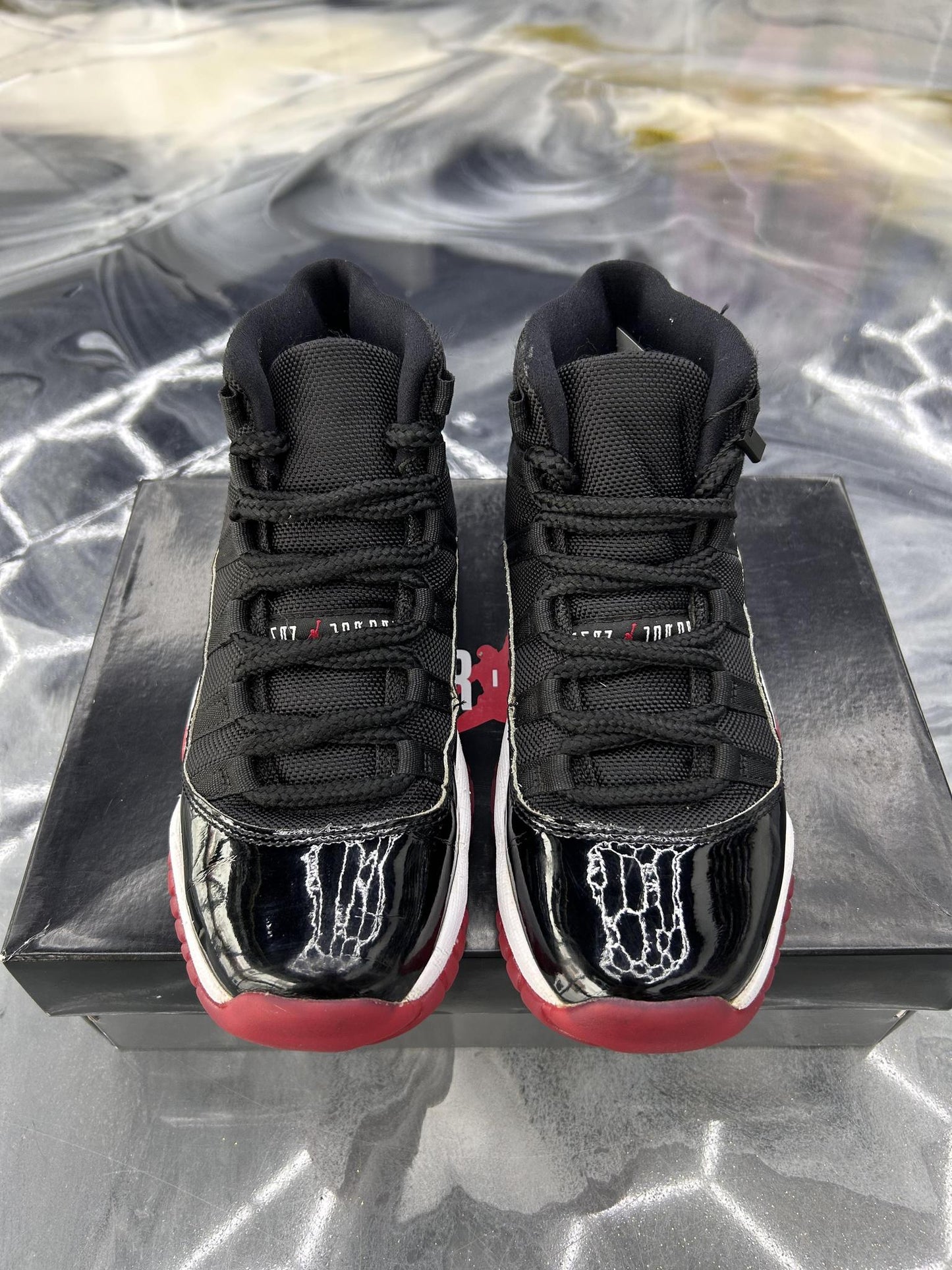 Jordan 11 Bred Used Size 4.5Y/6W