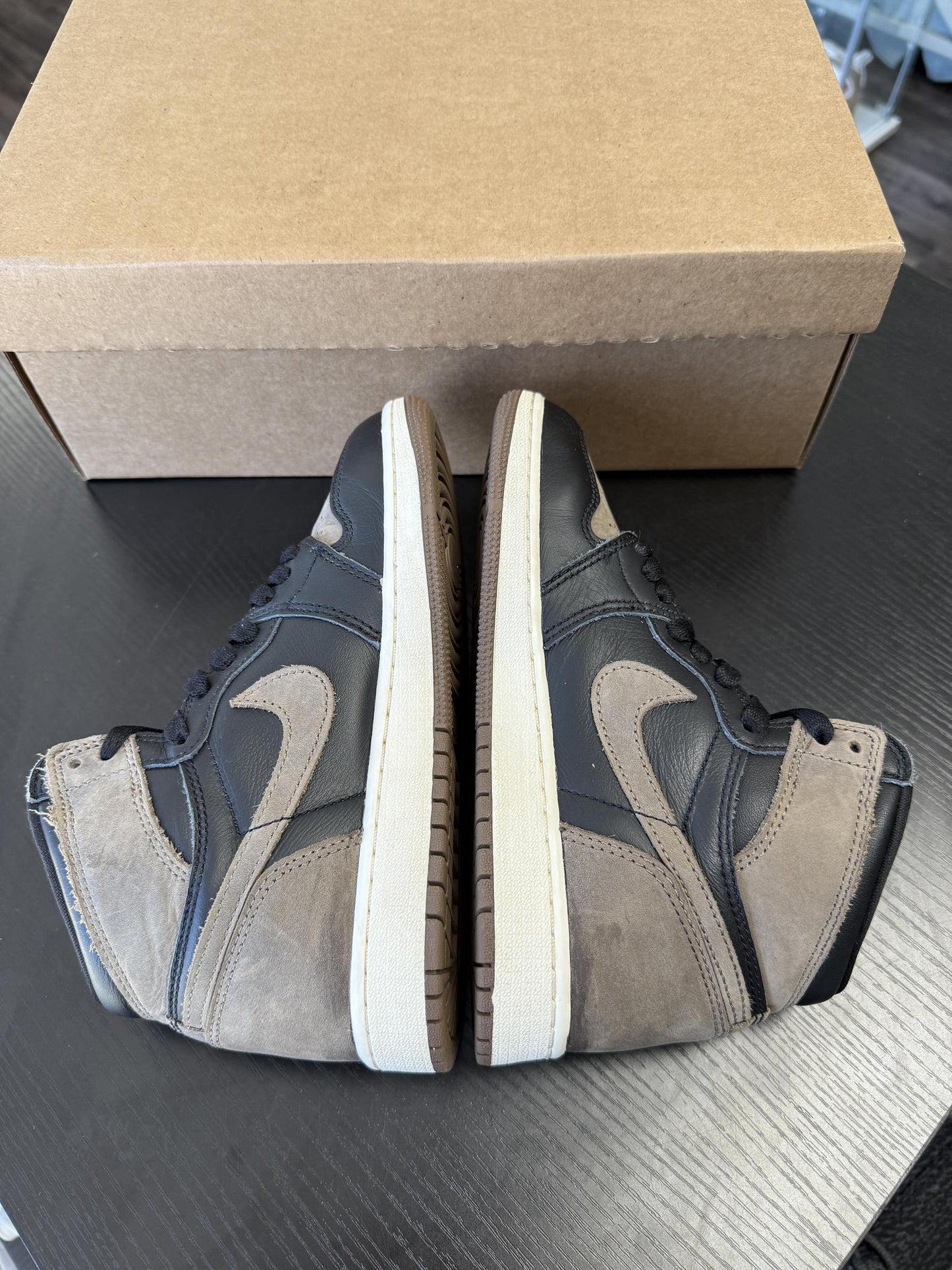 Jordan 1 "Palomino" Used Size 4Y/5.5W