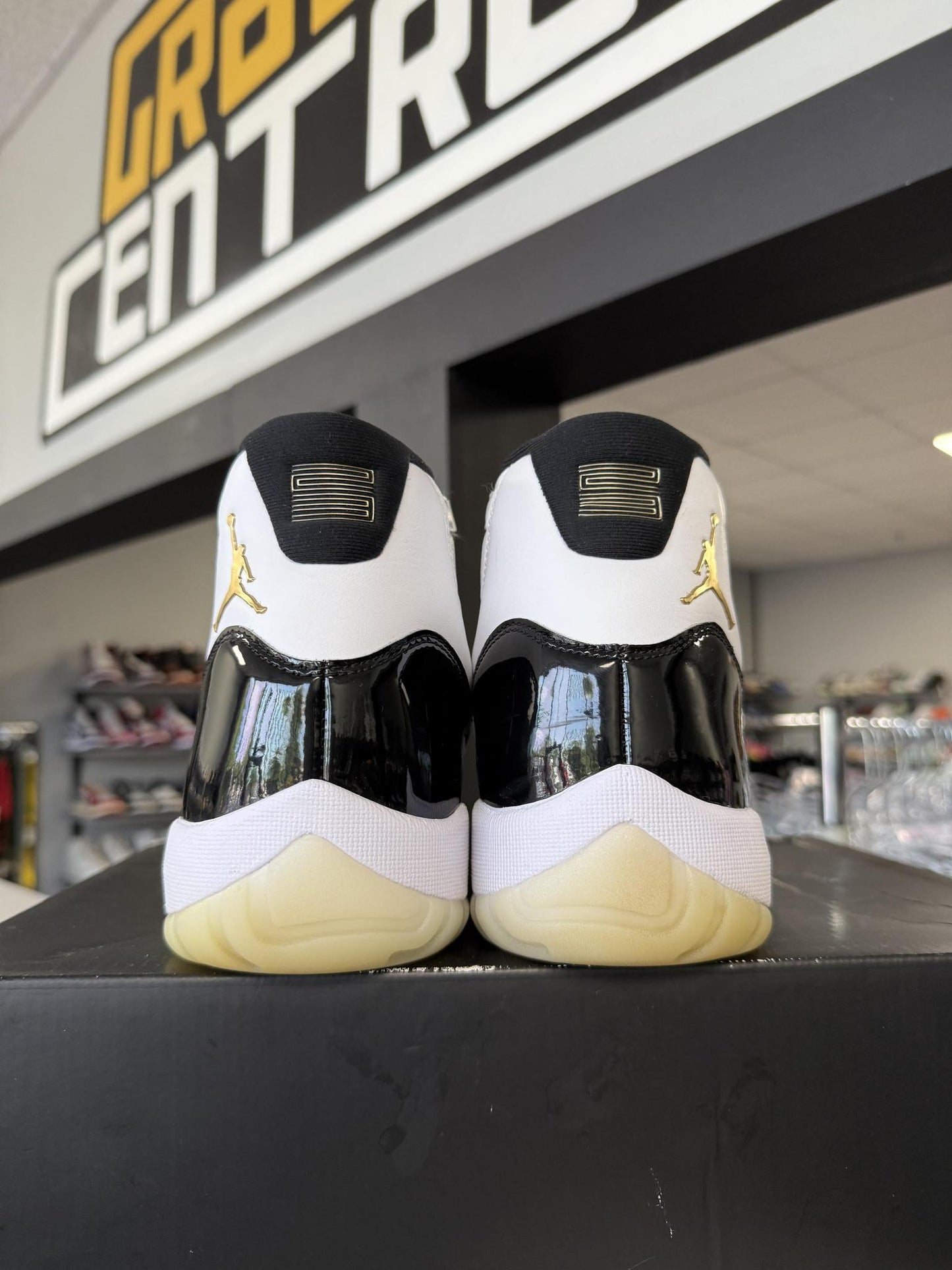 Jordan 11 "Gratitude" Used Size 11