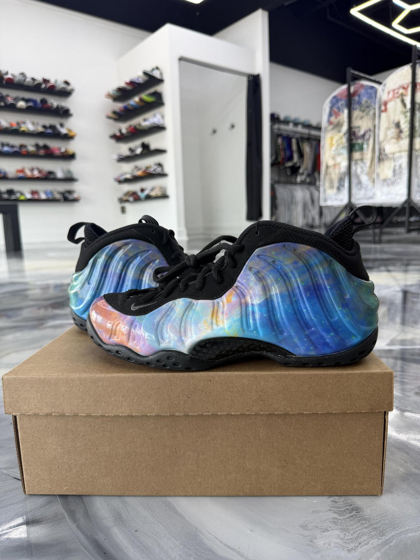 Nike Foamposite "Big Bang" Used Size 9
