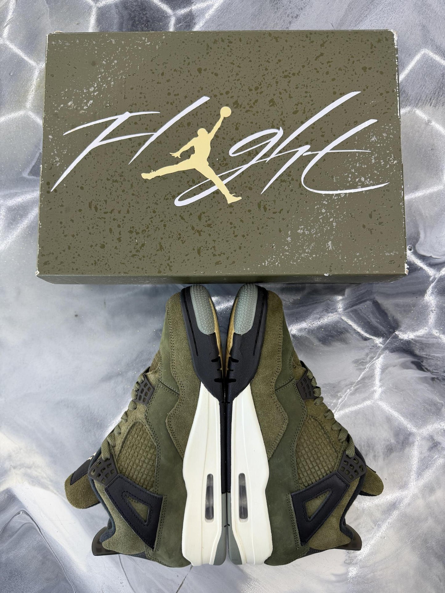 Jordan 4 Craft "Olive" Used Size 9