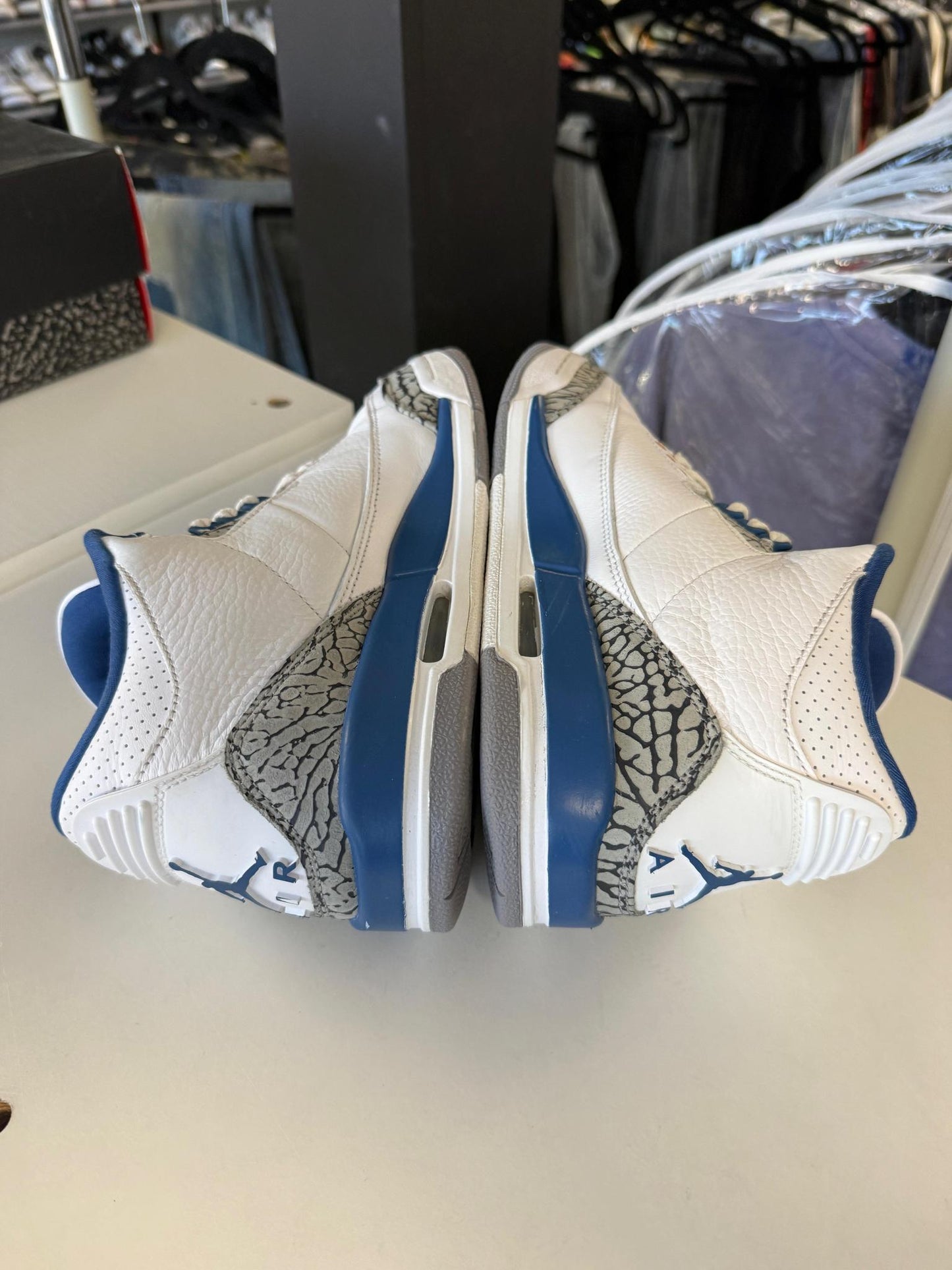 Jordan 3 "Wizards" Used Size 6Y/7.5W