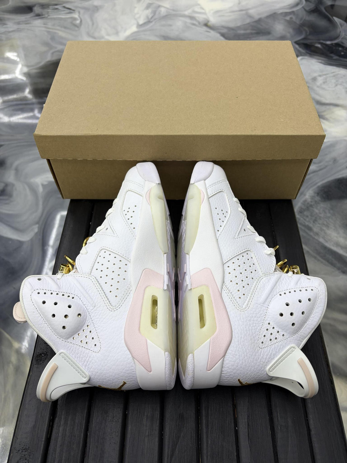 Jordan 6 "Pink White" Used Size 6.5Y/8W