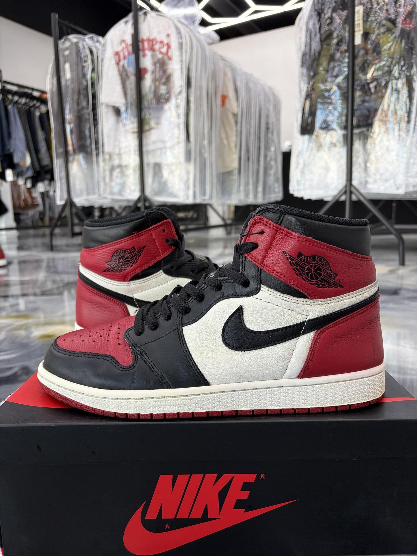 Jordan 1 "Bred Toe" Used Size 11.5