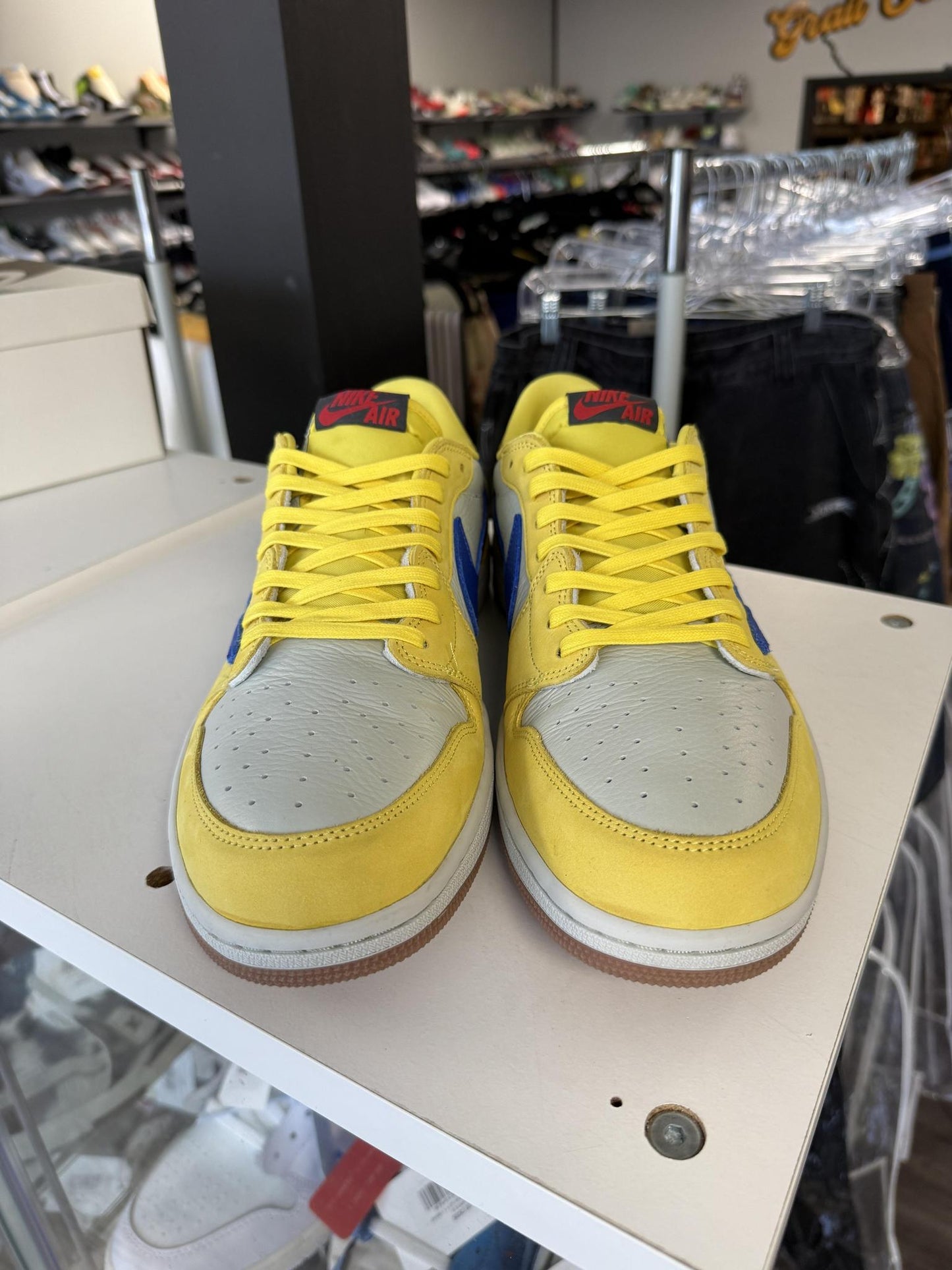 Jordan 1 Low x Travis Scott "Canary" Used Size 14