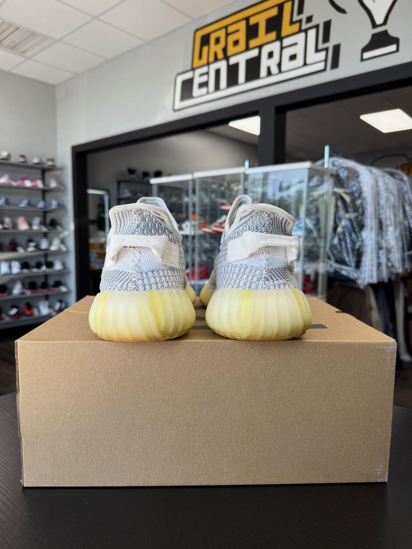 Yeezy 350 V2 "Static" Used Size 12