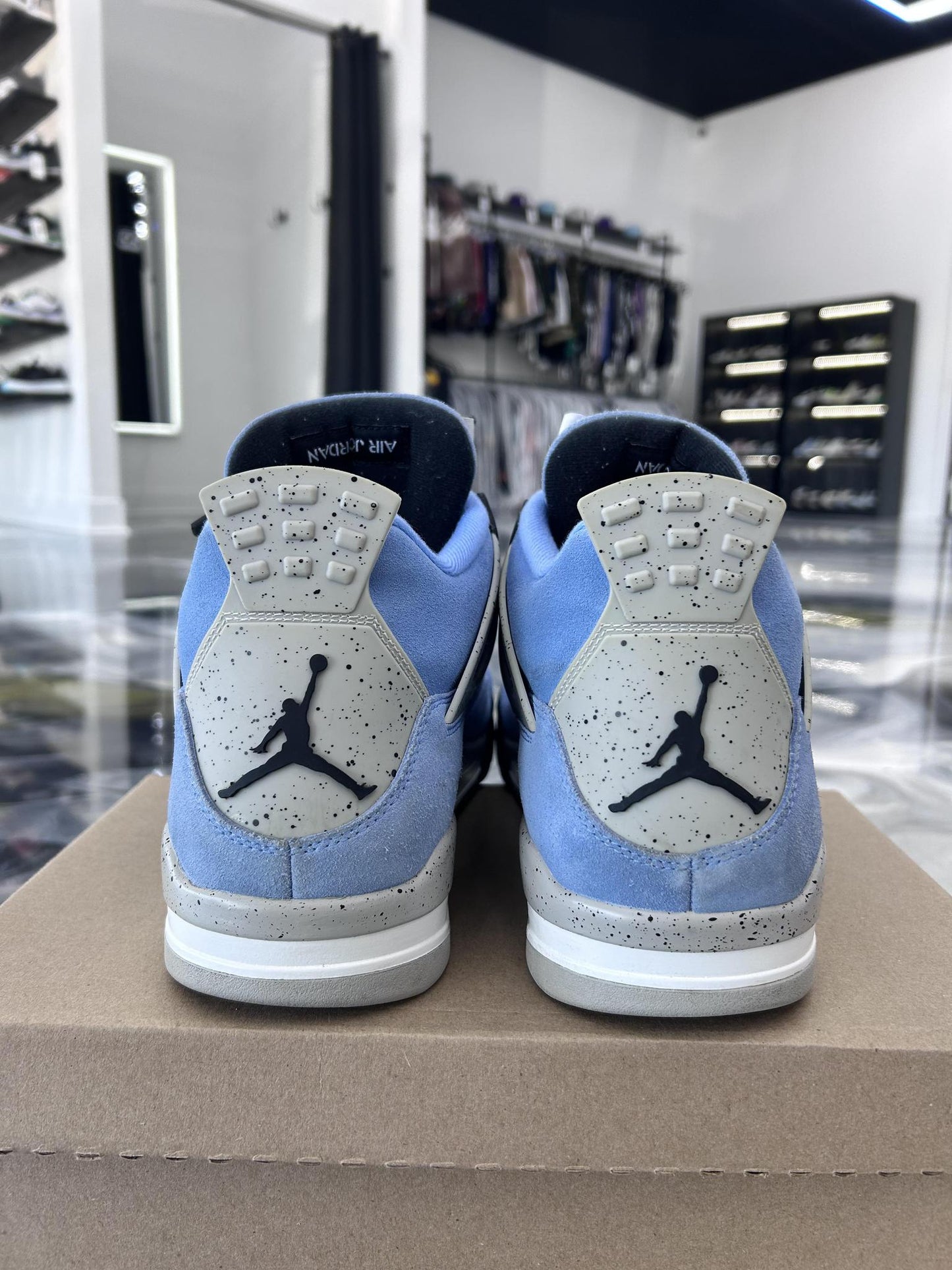 Jordan 4 University Blue Used Size 13