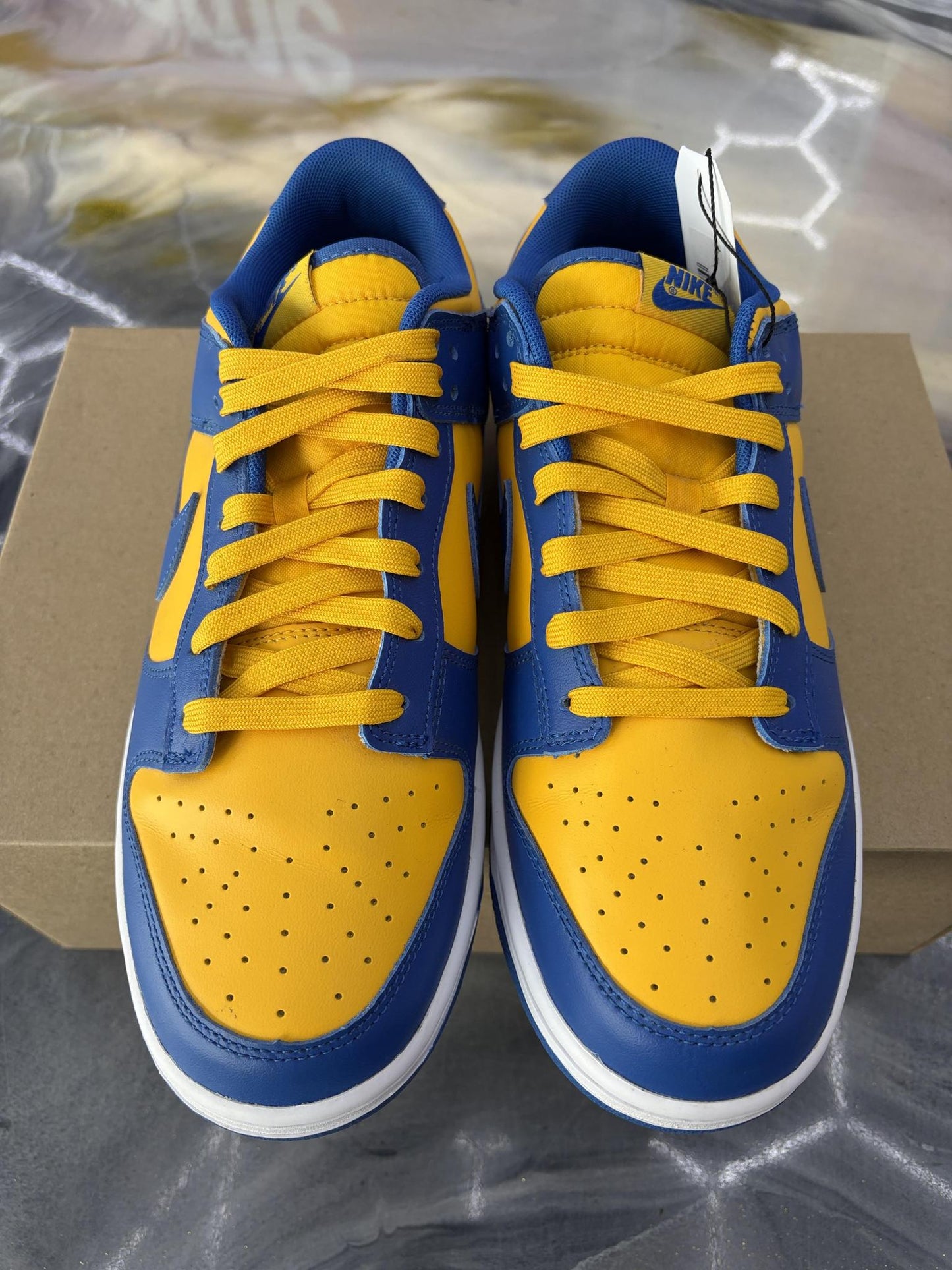 Nike Dunk Low "UCLA" Used Size 10