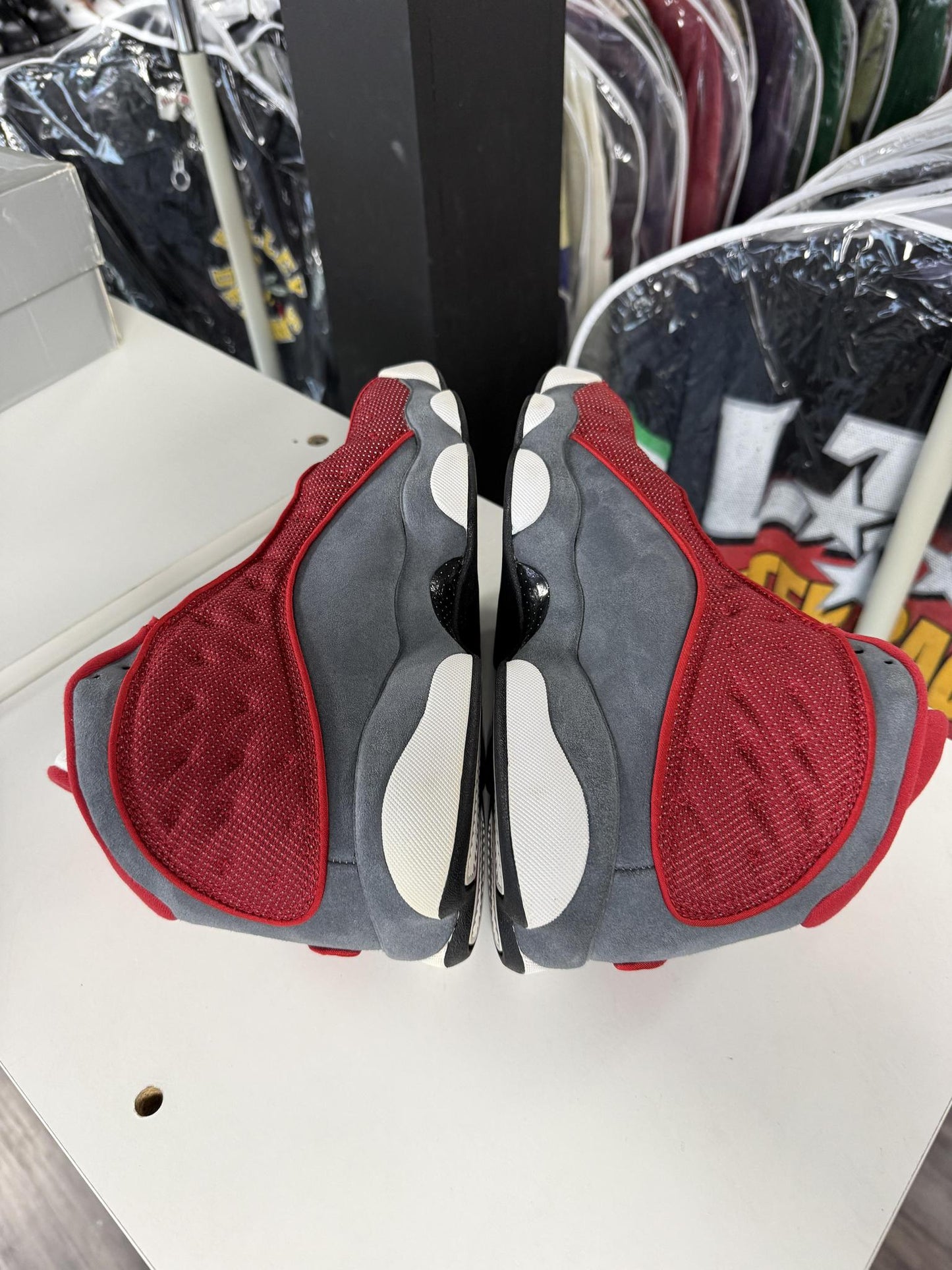 Jordan 13 "Red Flint" Used Size 9.5