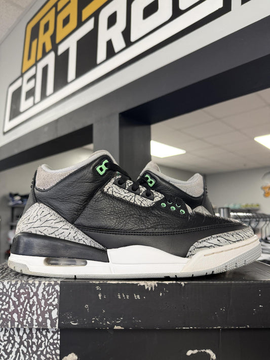 Jordan 3 "Glow Green" Used Size 10