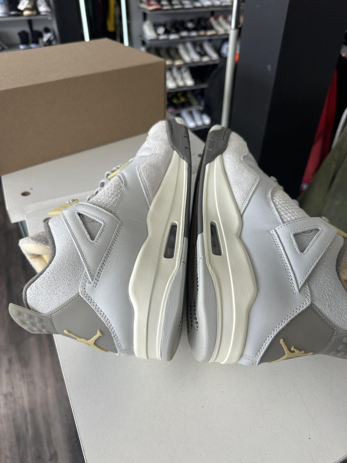 Jordan 4 "Craft Photon" Used Size 14