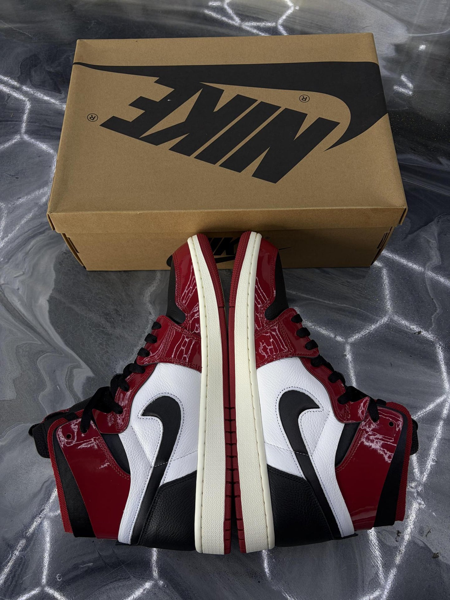 Jordan 1 High Zoom Air CMFT "Chicago" Used Size 10.5