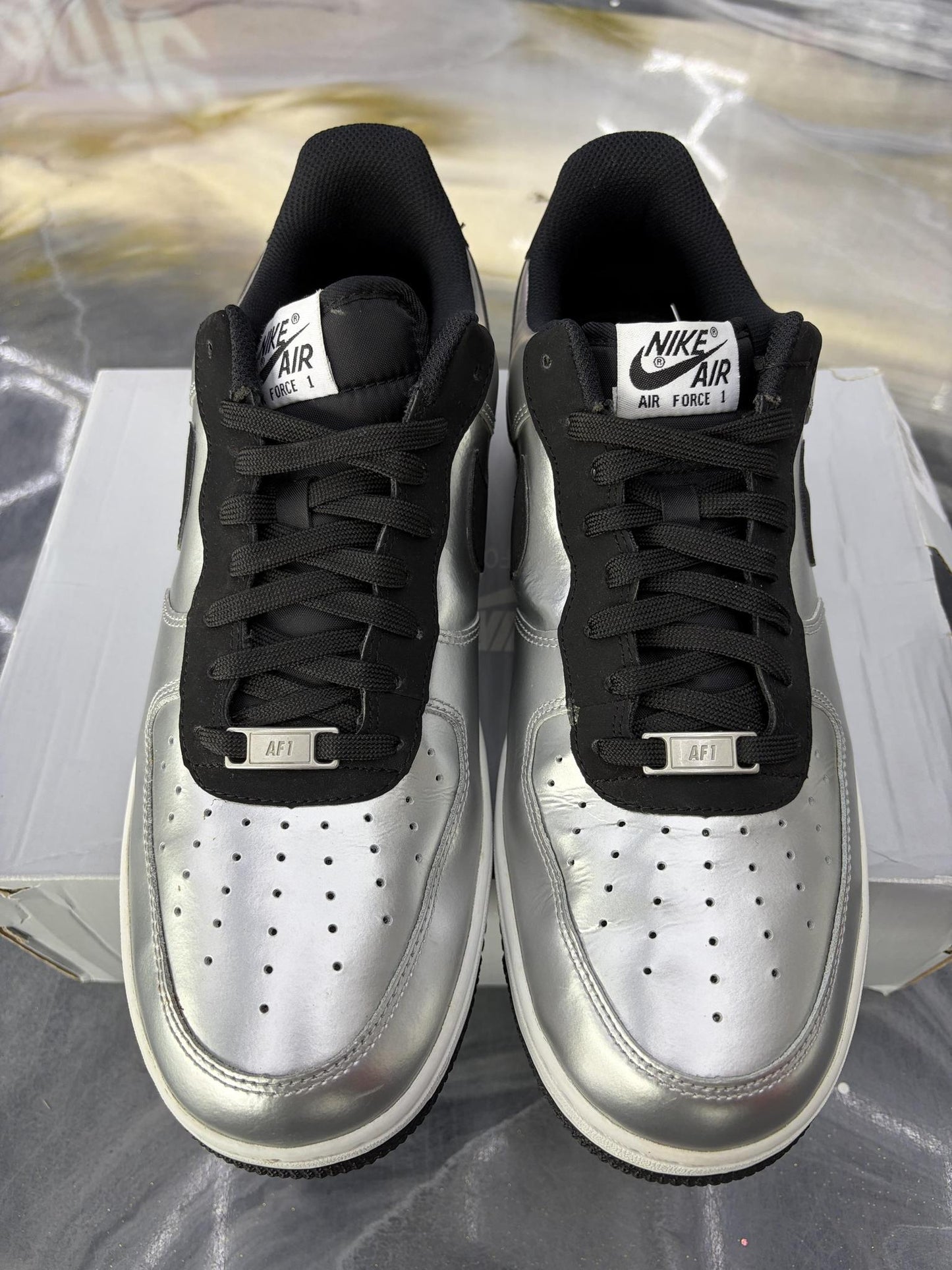 Nike Air Force 1 "Metallic" Used Size 11.5