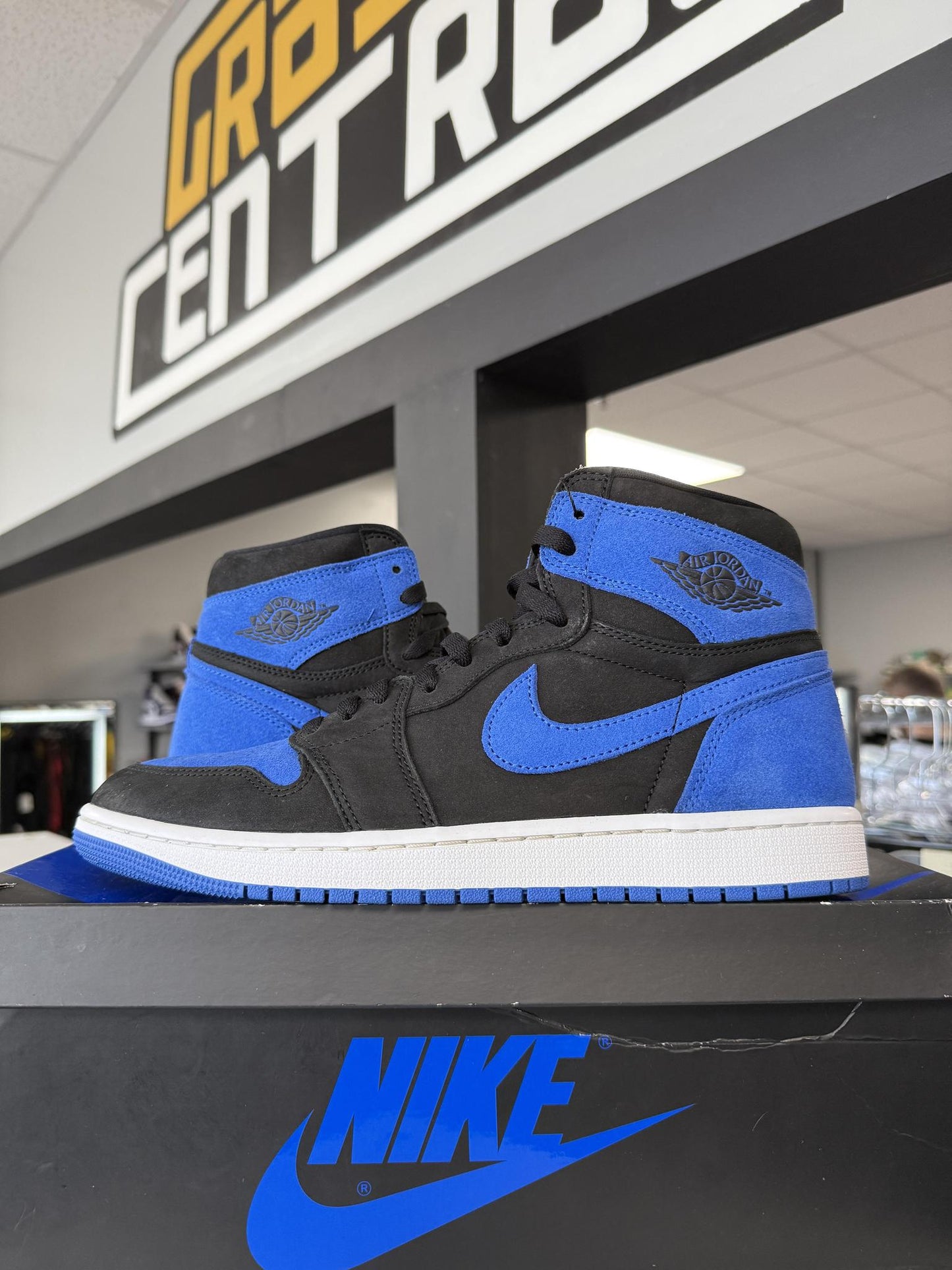 Jordan 1 "Royal Reimagined" Used Size 11