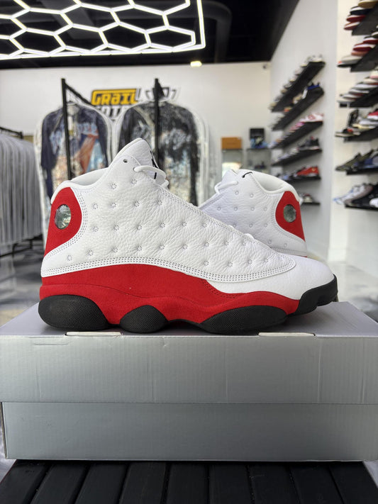 Jordan 13 "Cherry" Used Size 10