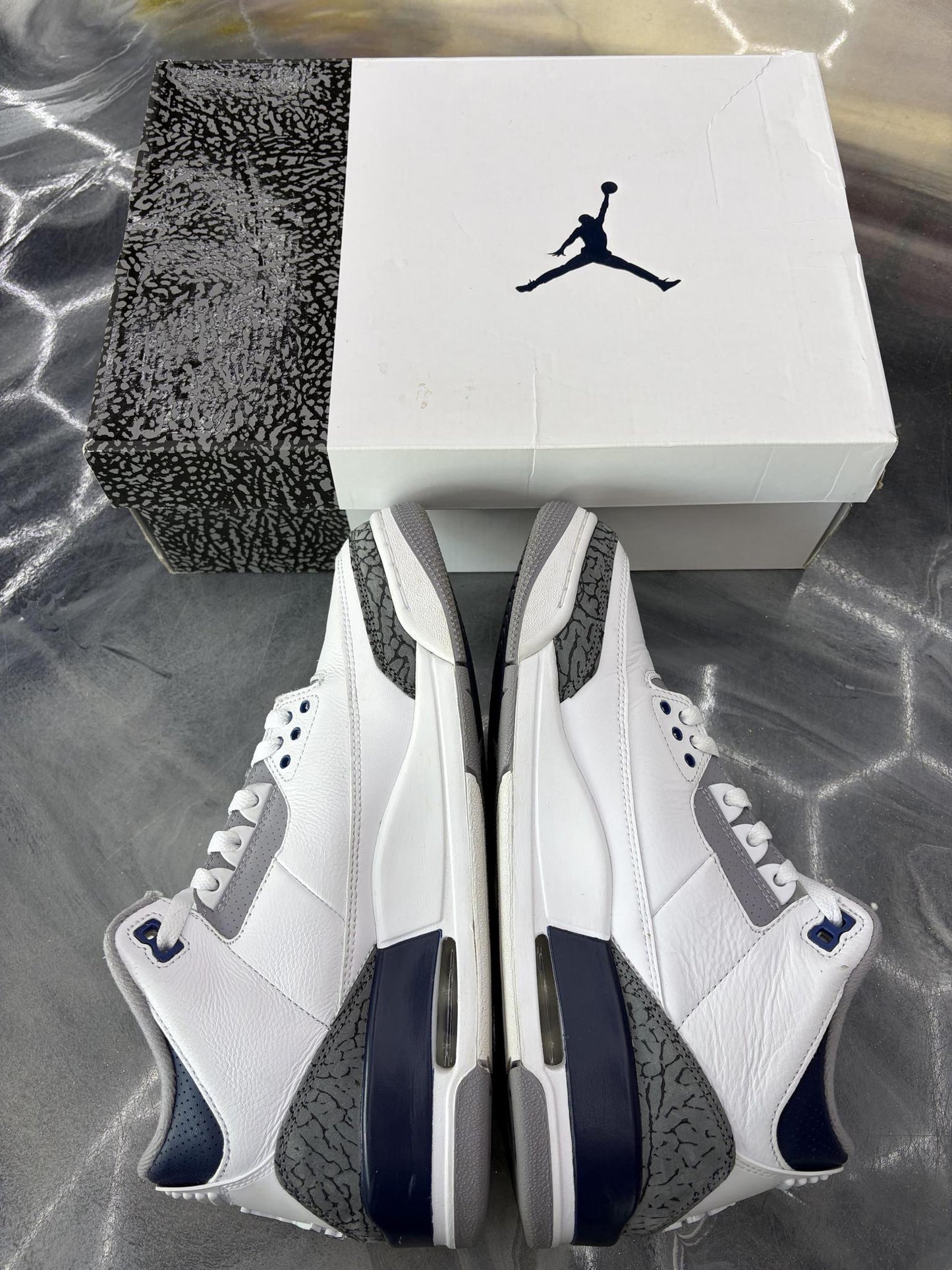 Jordan 3 "Midnight Navy" Used Size 9.5