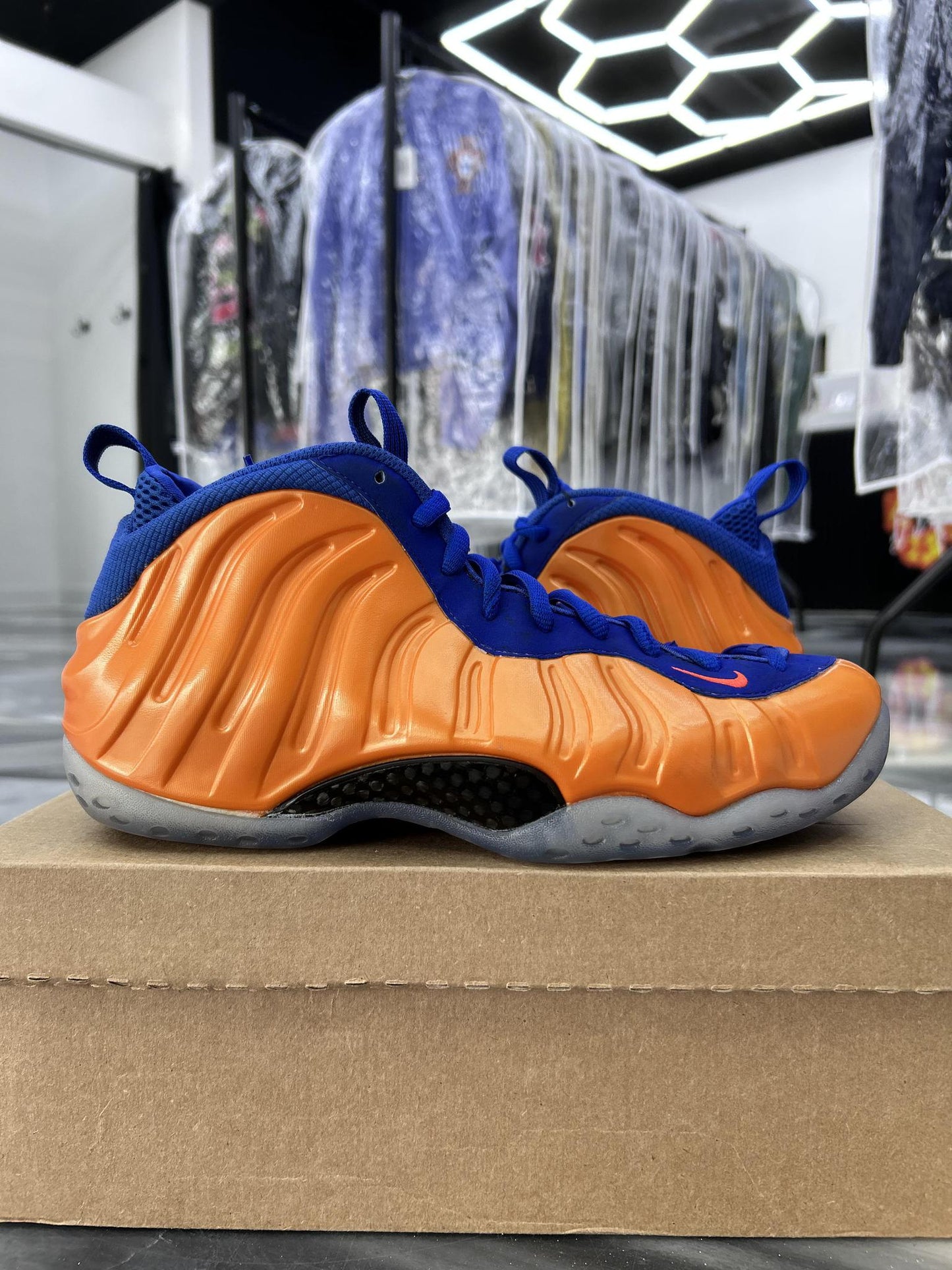 Nike Foamposite "Knicks" Used Size 10