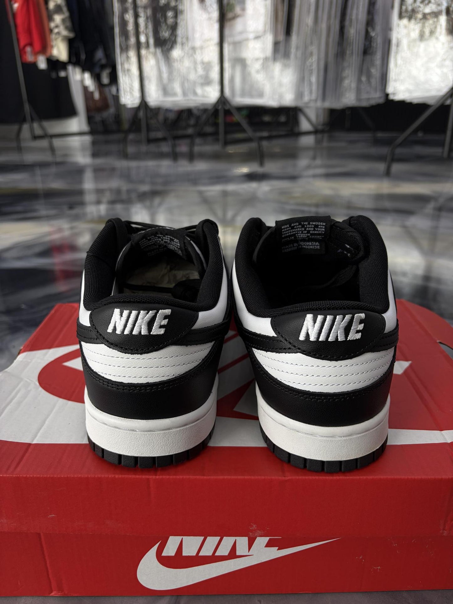 Nike Dunk Low "Panda" Used Size 10.5