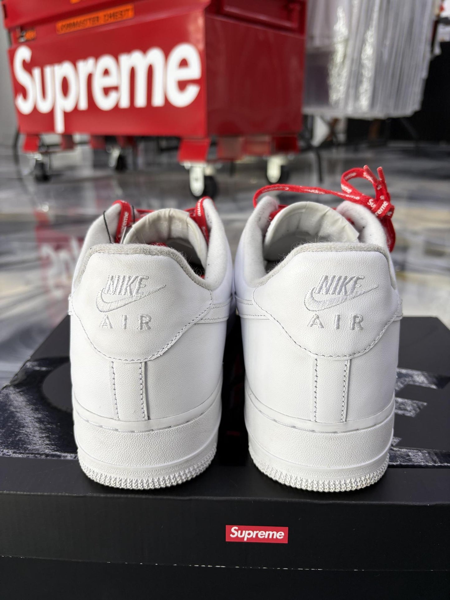 Supreme Air Force 1 Low "White" Used Size 12