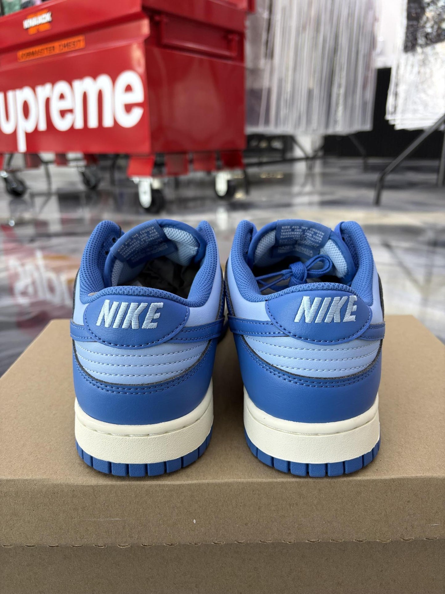 Nike Dunk Low "University Marina Blue" Used Size 10.5
