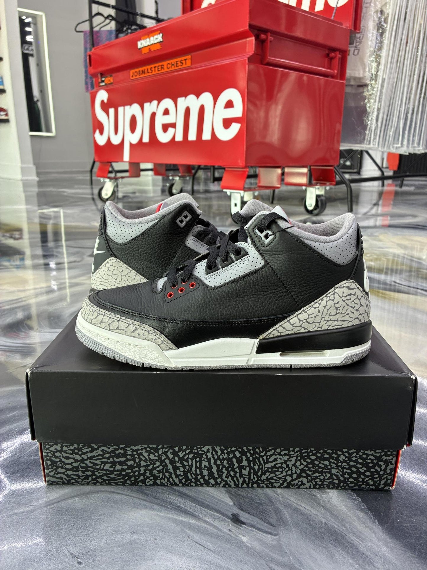 Jordan 3 "Black Cement" Used Size 7Y/8.5W