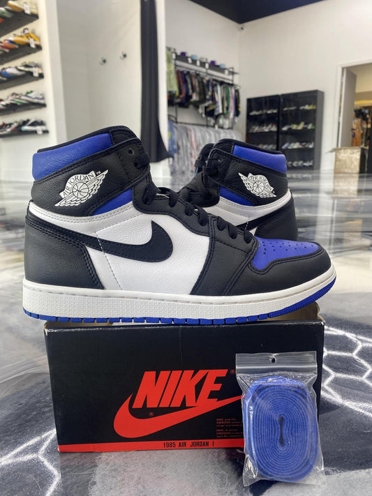 Jordan 1 "Royal Toe" Used Size 8.5