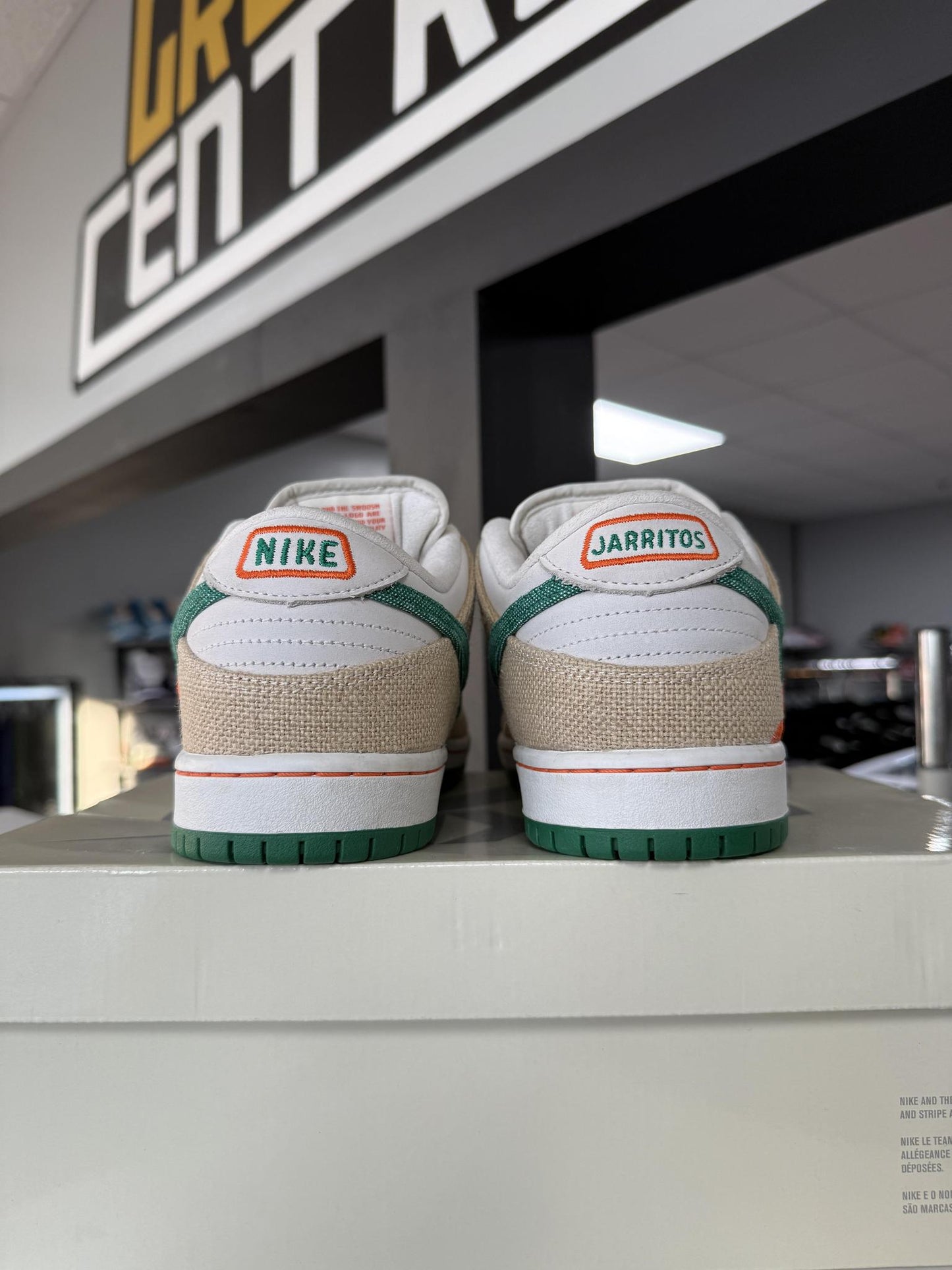 SB Dunk Low "Jarritos" Used Size 11